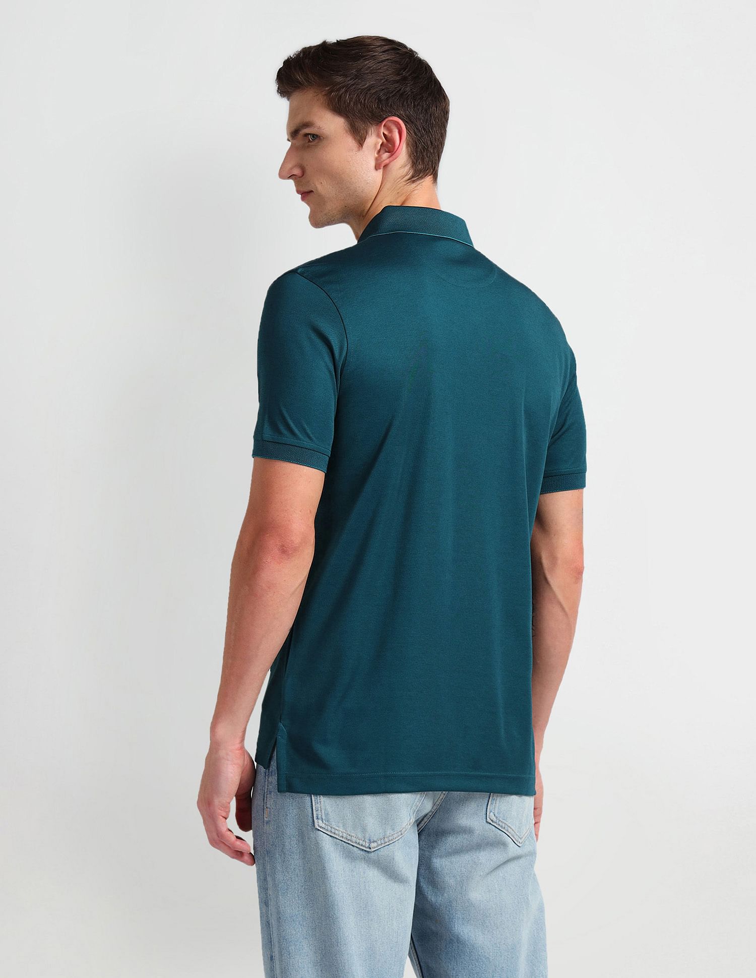 Arrow Pique Knit Solid Polo Shirt