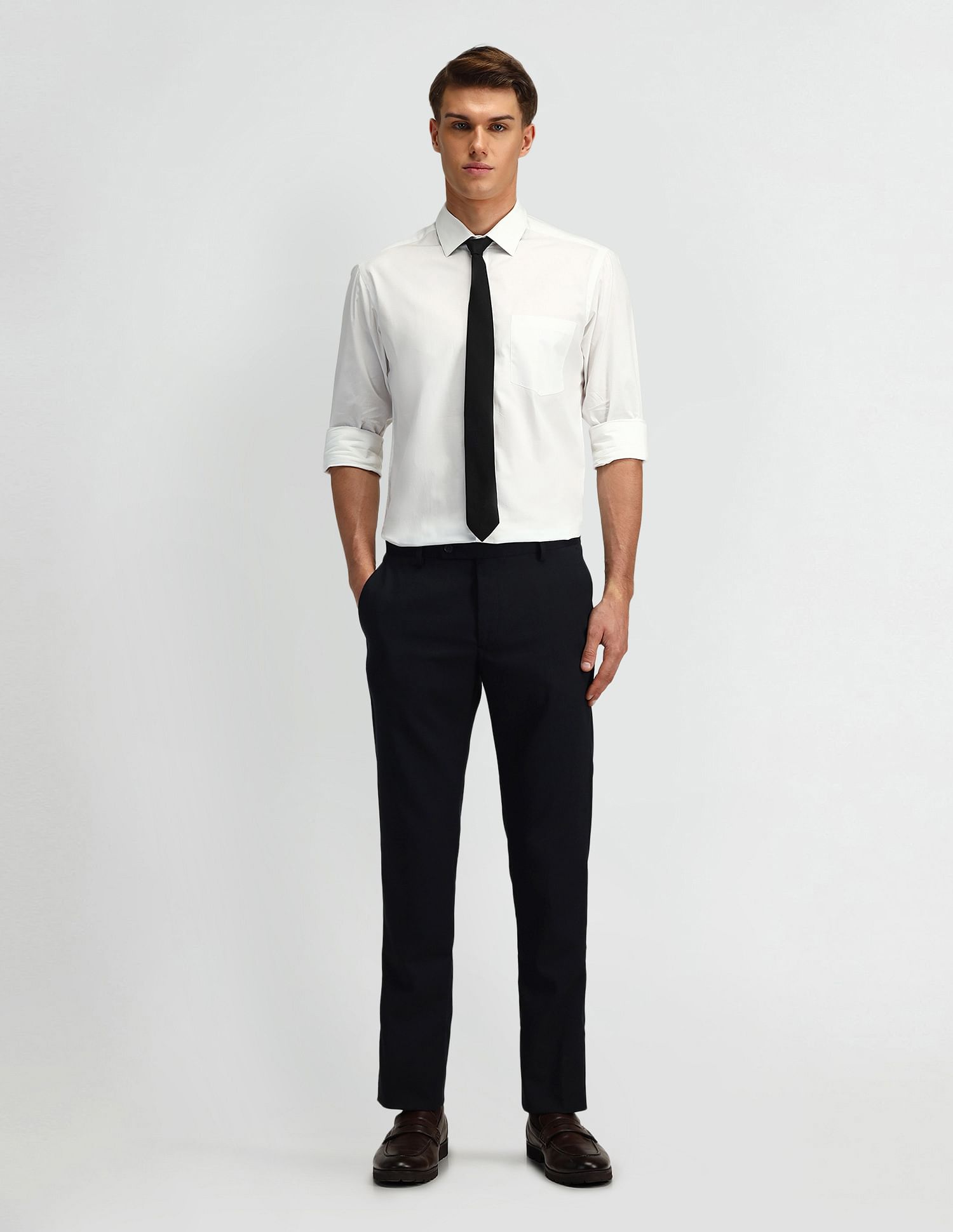 Arrow Manhattan Slim Fit Cotton Shirt