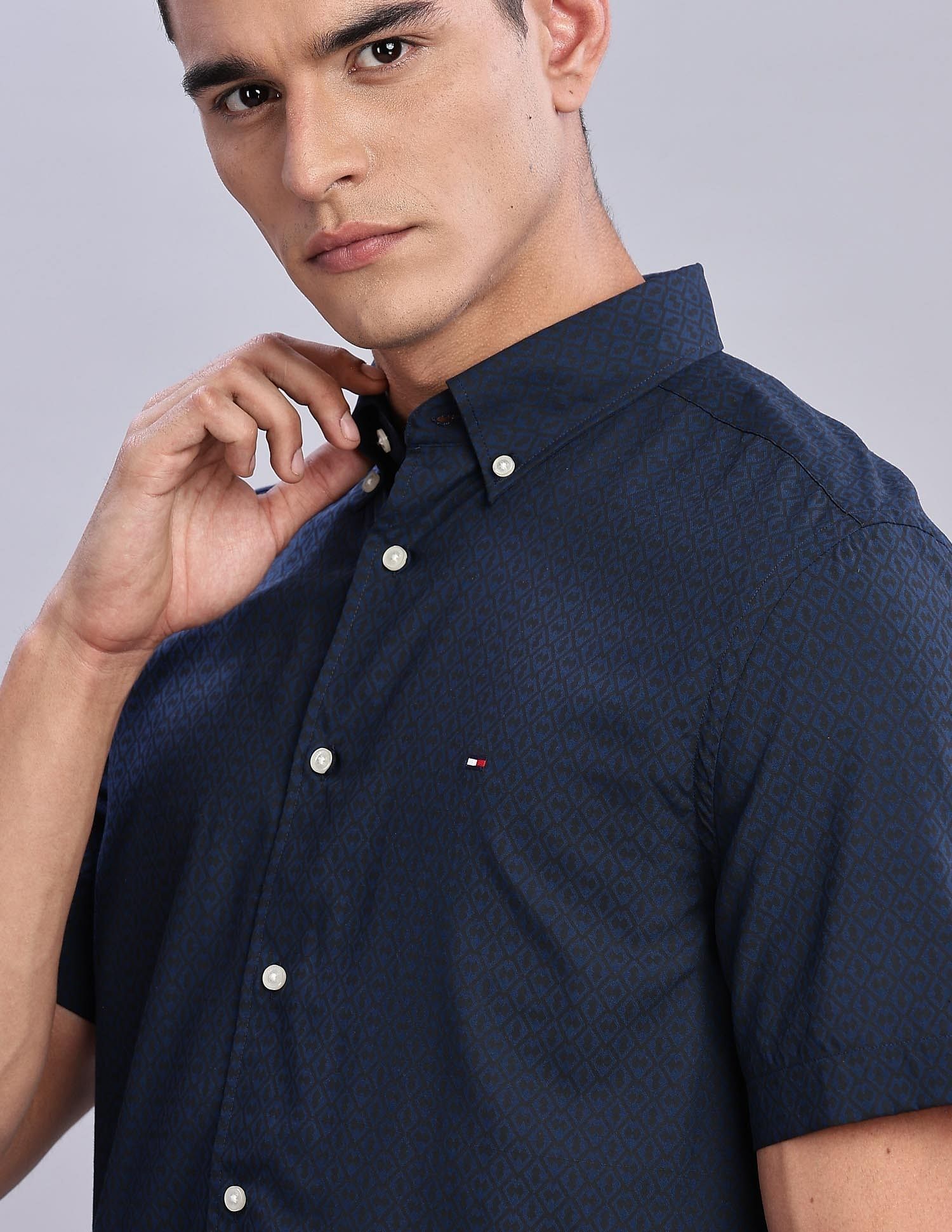Tommy Hilfiger Mens Navy Geometric Shirt