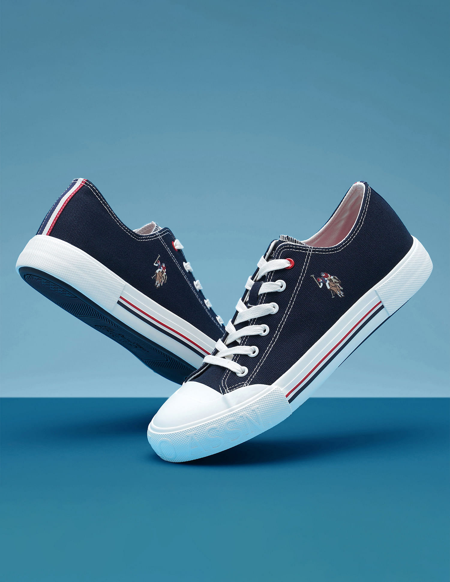 U.S. Polo Assn. Men Drew 2.0 Solid Sneakers