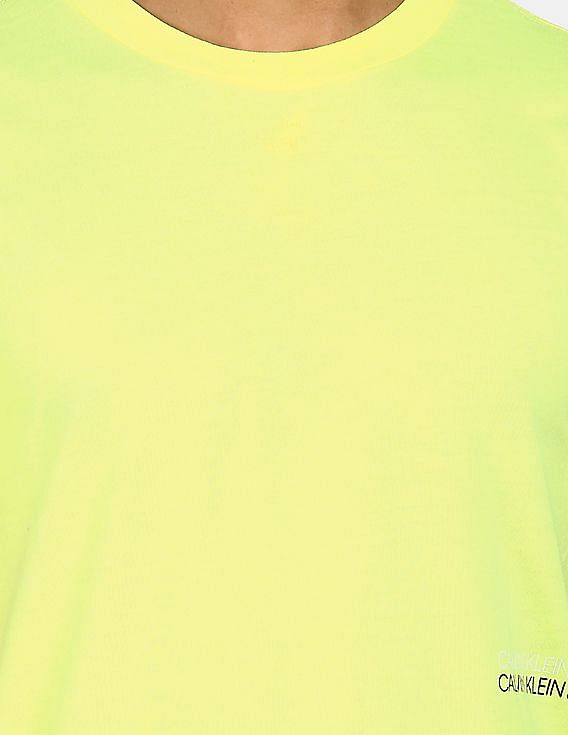 Calvin Klein Men Yellow Cotton Back Skater Print T-Shirt