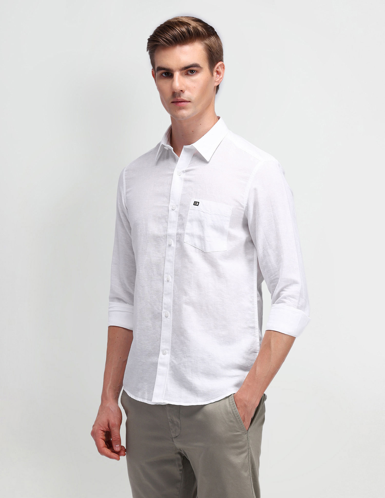 Arrow Sport Solid Manhattan Slim Fit Shirt