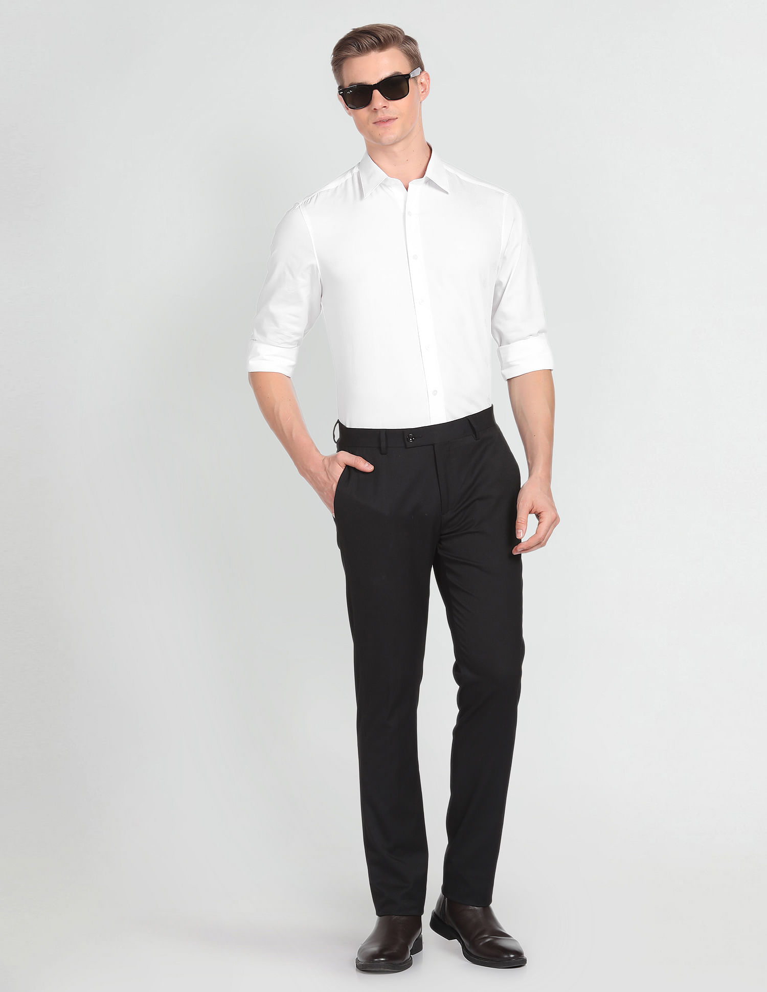 Arrow Solid Tailored Regular Fit Shirt