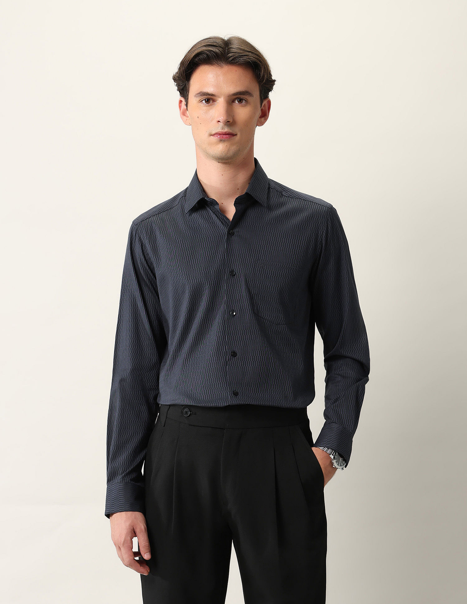 Arrow Manhattan Slim Fit Pure Cotton Ceremonial Shirt