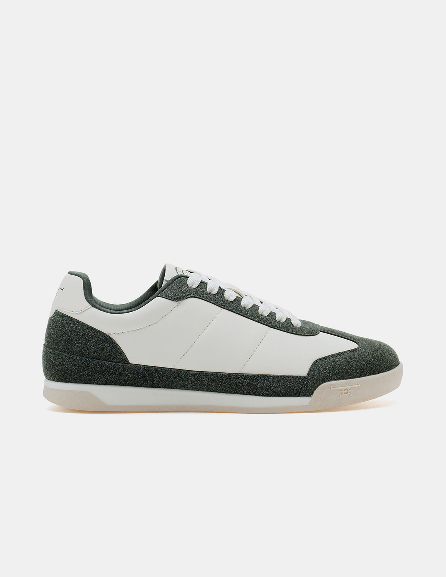 Flying Machine Men Gwen Colorblocked Sneakers