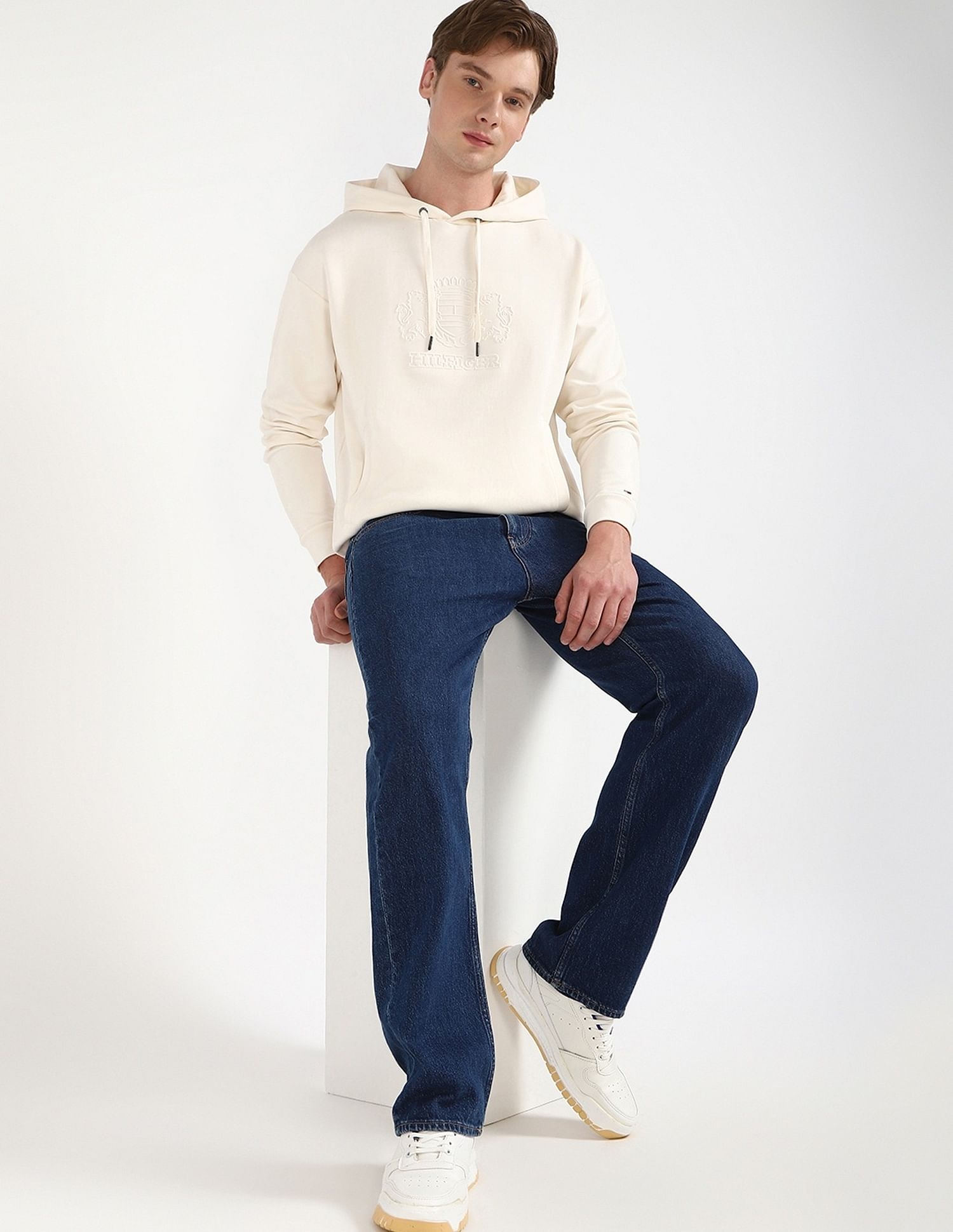 Tommy Hilfiger Embroidered Logo Relaxed-Fit Cotton Sweatshirt