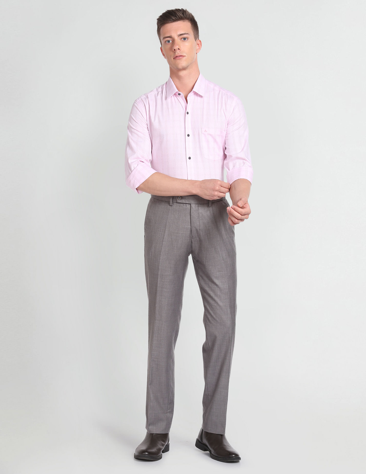 Arrow Manhattan Slim Fit Dobby Formal Shirt