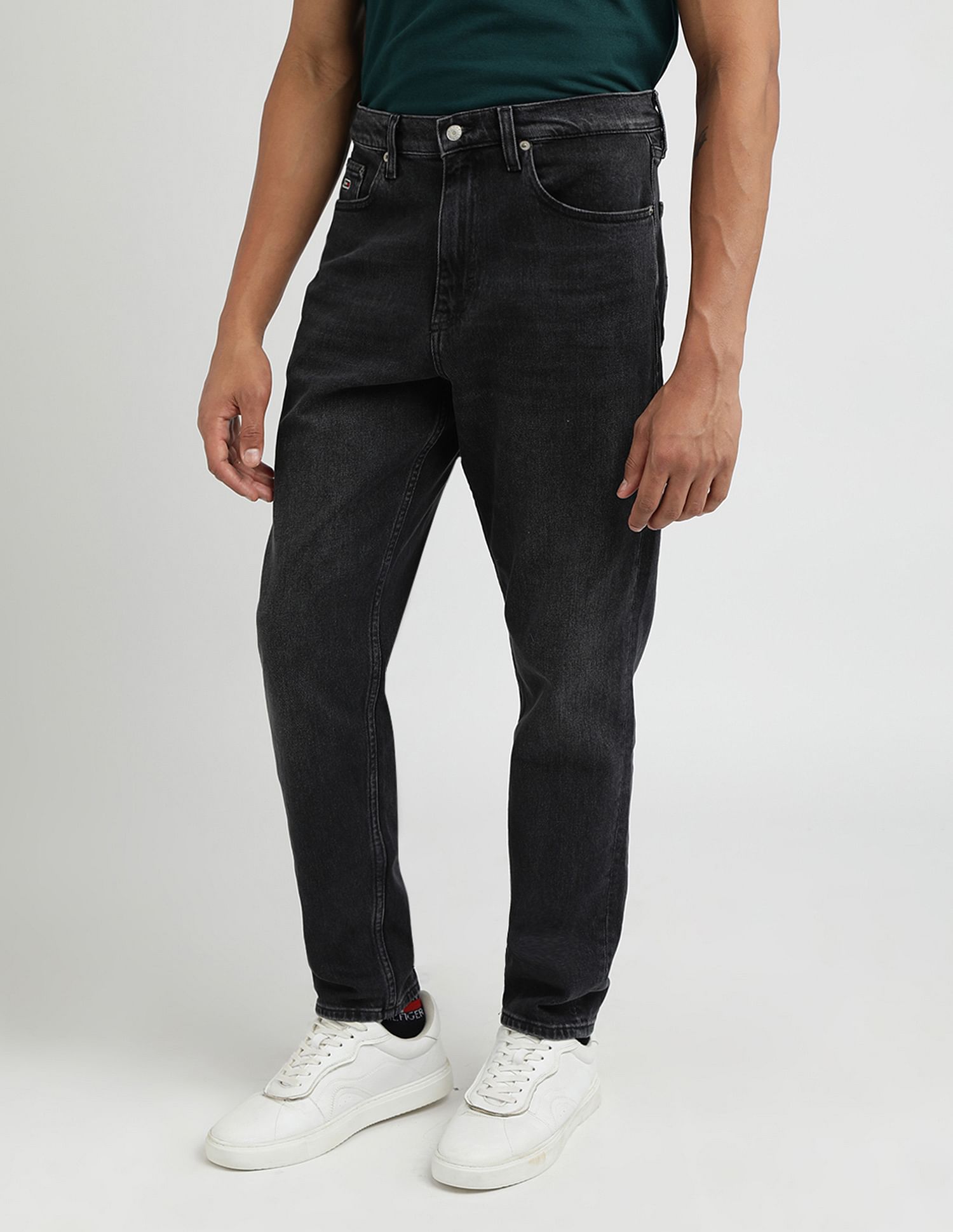 Tommy Hilfiger Kids Isaac Relaxed Tapered Fit Jeans