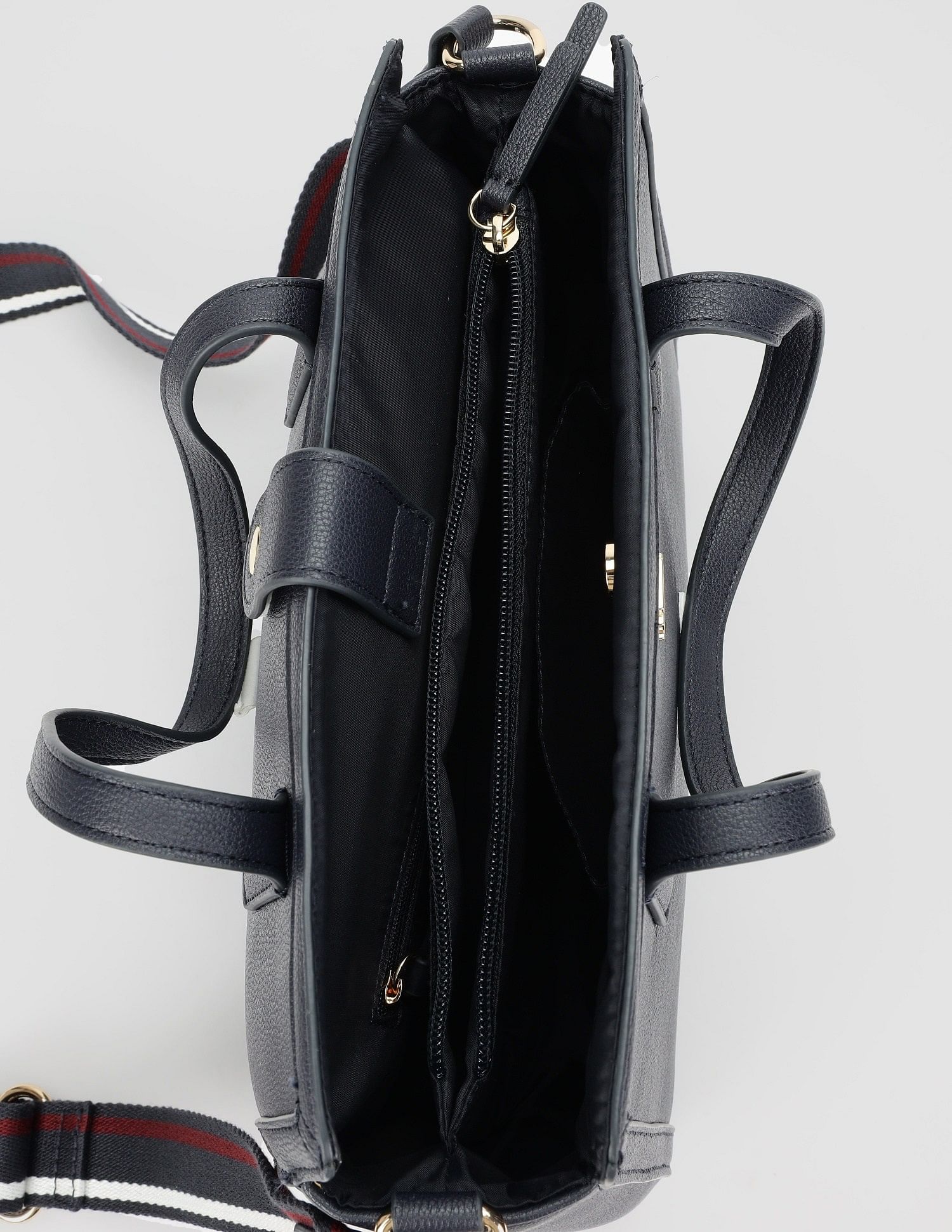 Tommy Hilfiger Solid Blue Cotton Handbags