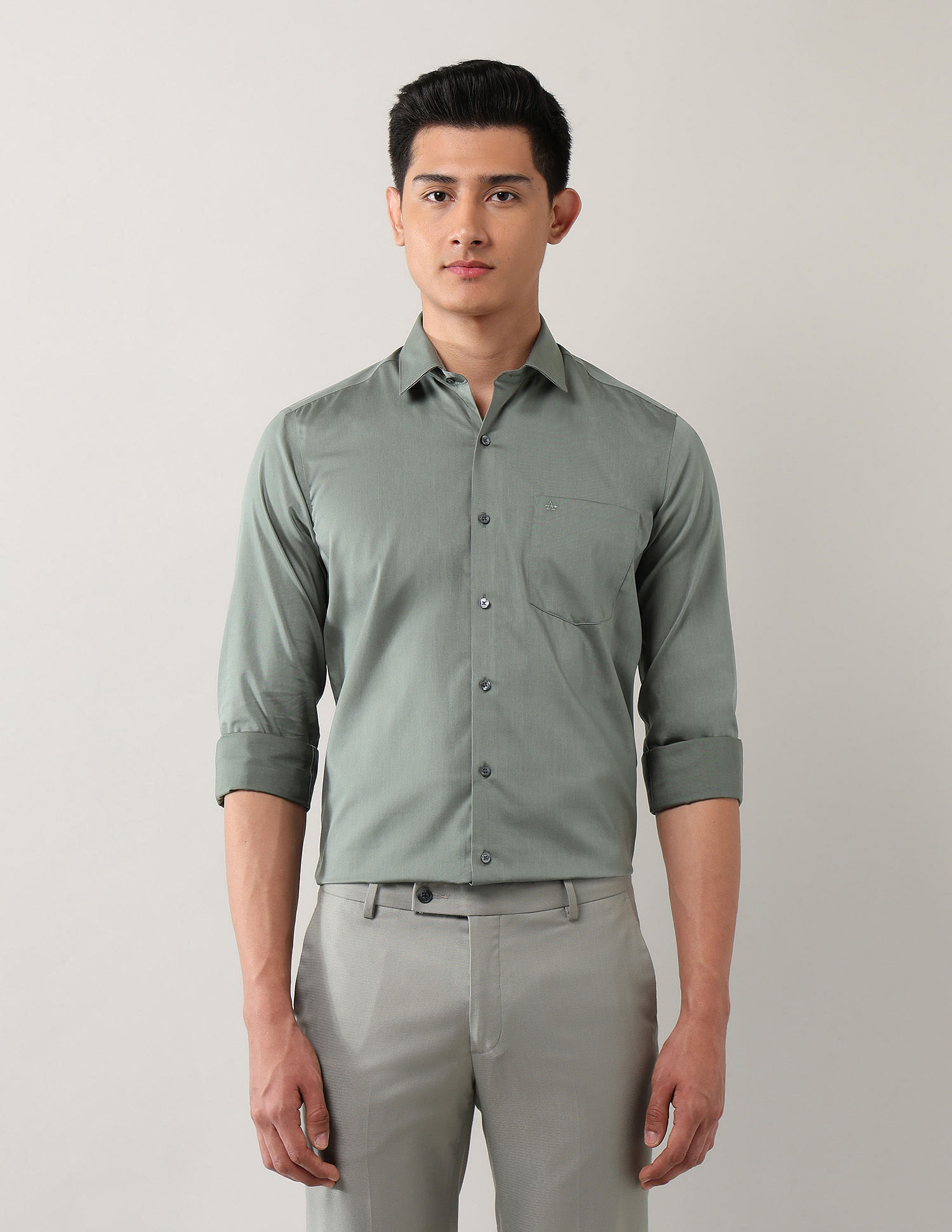 Arrow Manhattan Slim Fit Autopress Shirt