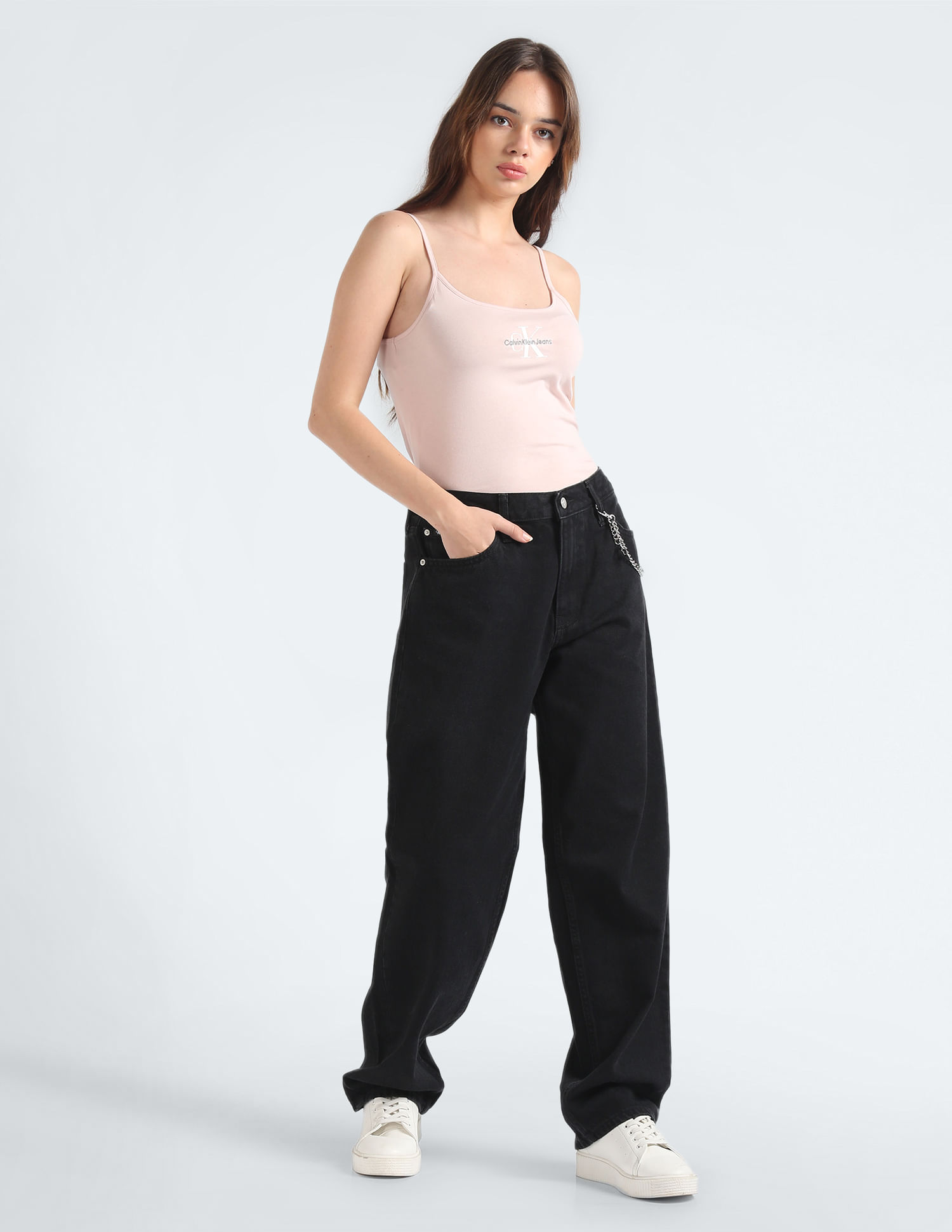 Calvin Klein Jeans 90's Straight Mid Rise Jeans