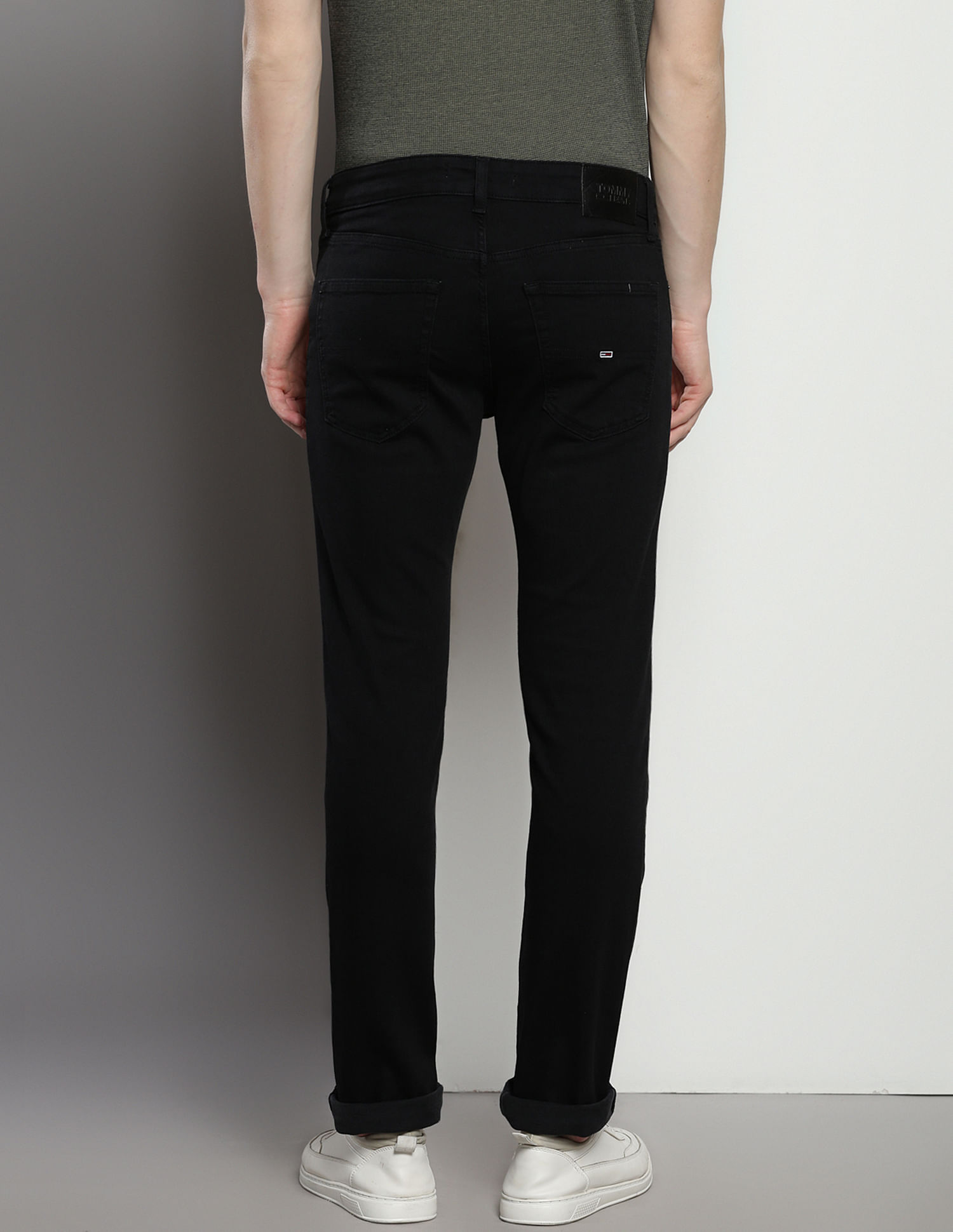 Tommy Hilfiger Mid Rise Scanton Slim Fit Jeans