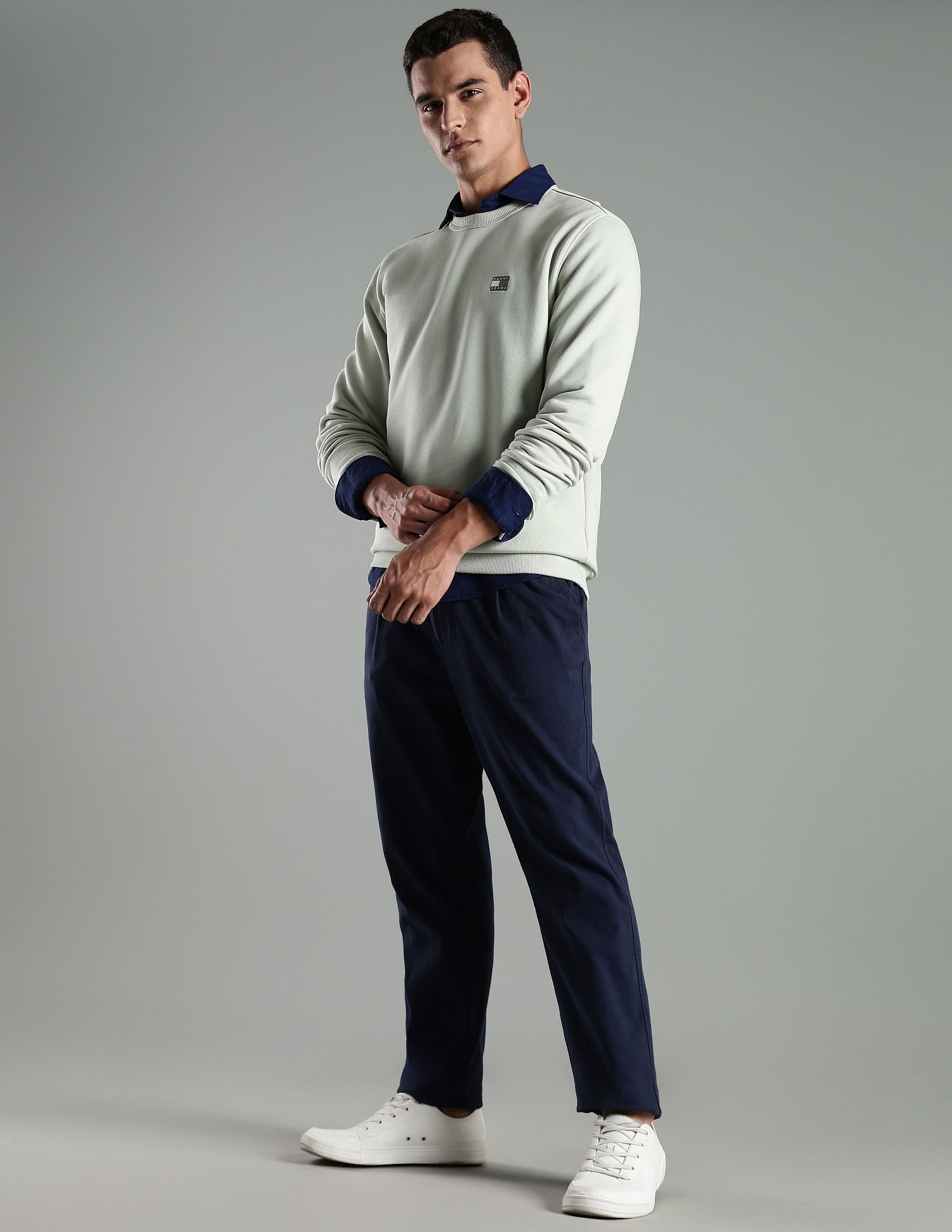 Tommy Hilfiger Embroidered Logo Regular Fit Cotton Sweatshirt