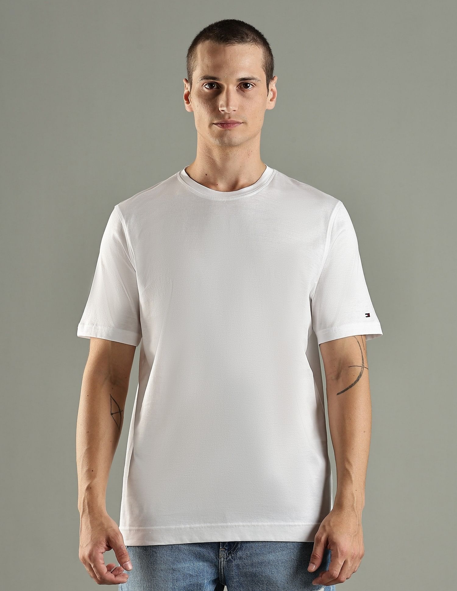Tommy Hilfiger Solid Regular Fit Cotton T-Shirt