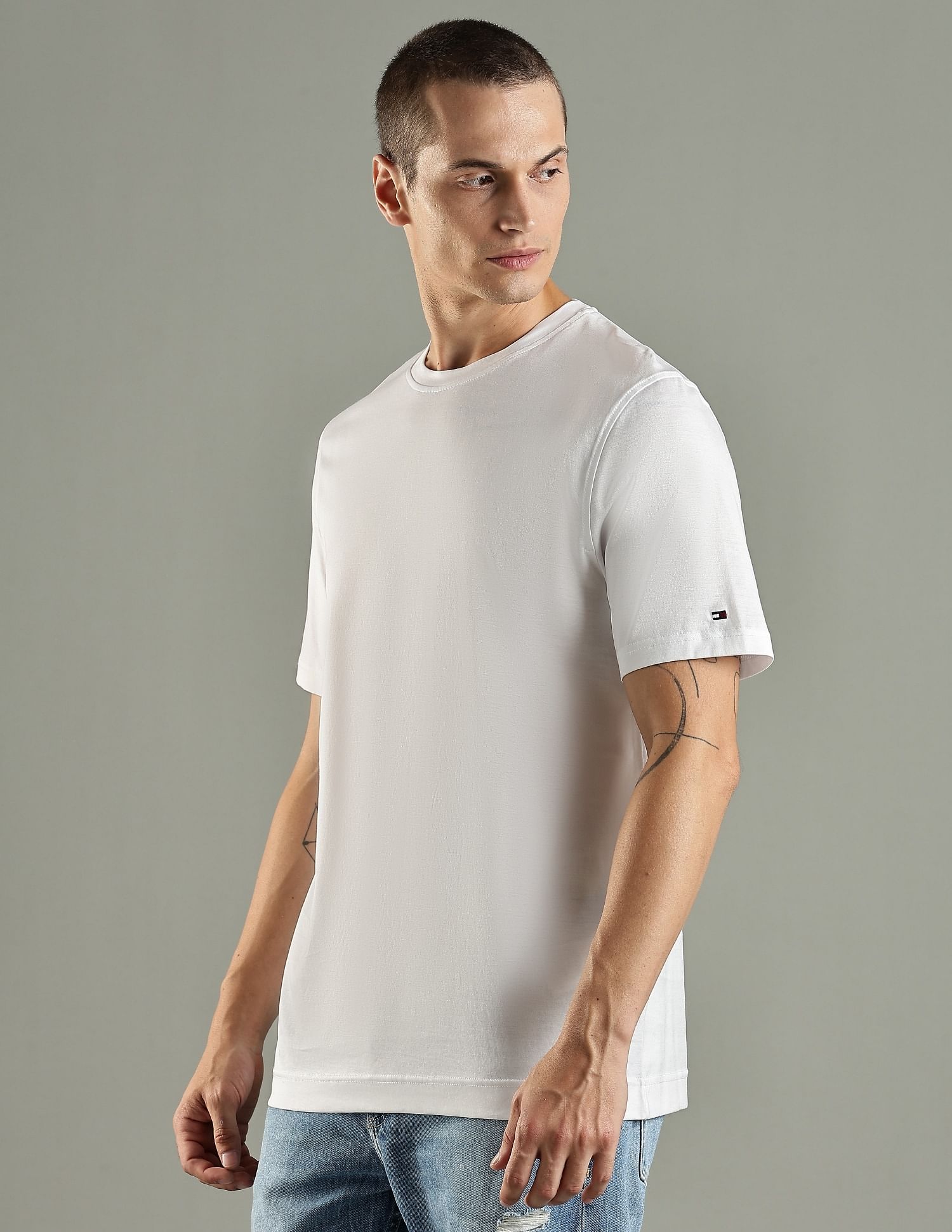 Tommy Hilfiger Solid Regular Fit Cotton T-Shirt