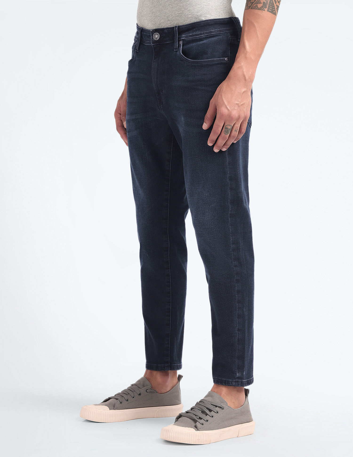 Flying Machine Mankle Relax Tapered Fit Dark Wash Jeans