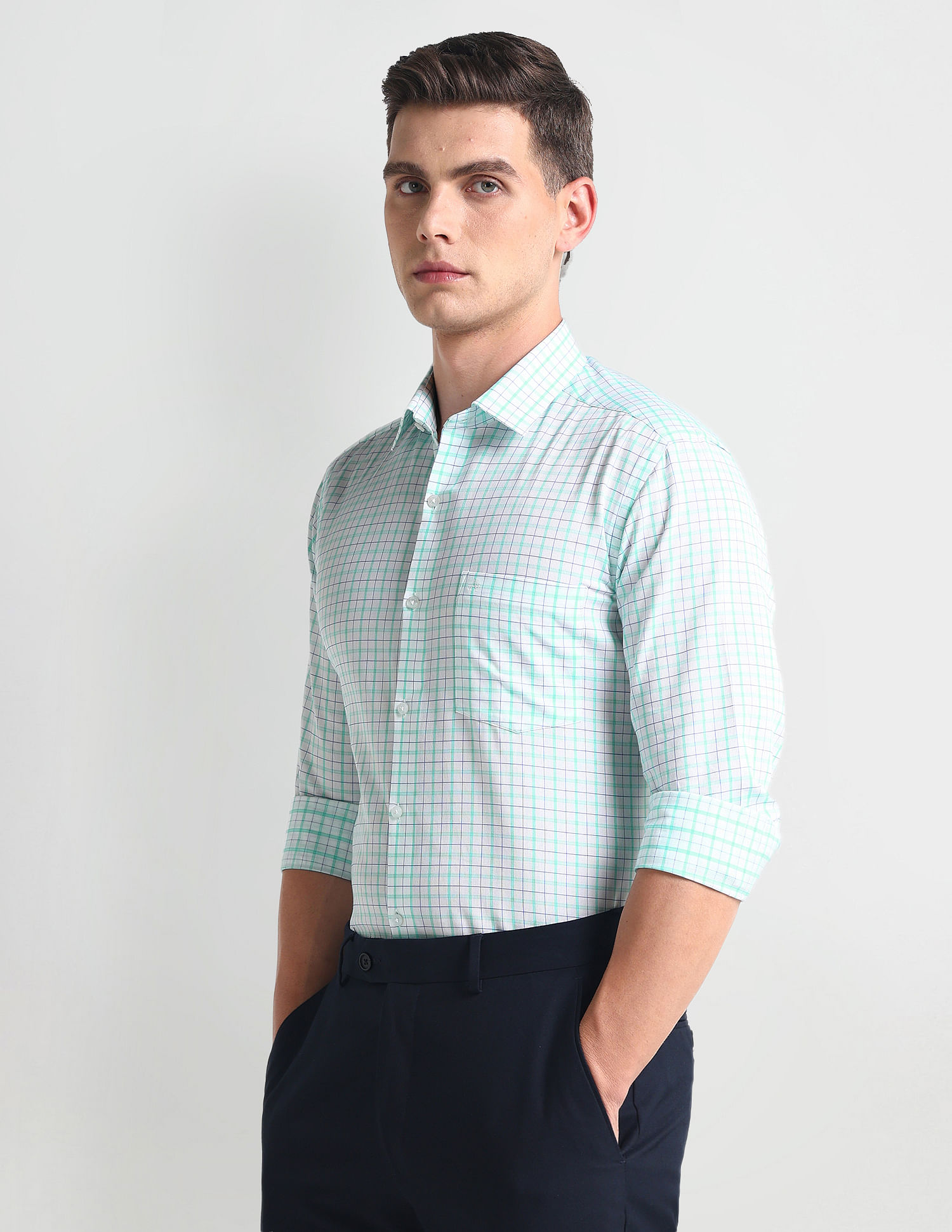 Arrow Pure Cotton Manhattan Slim Fit Shirt
