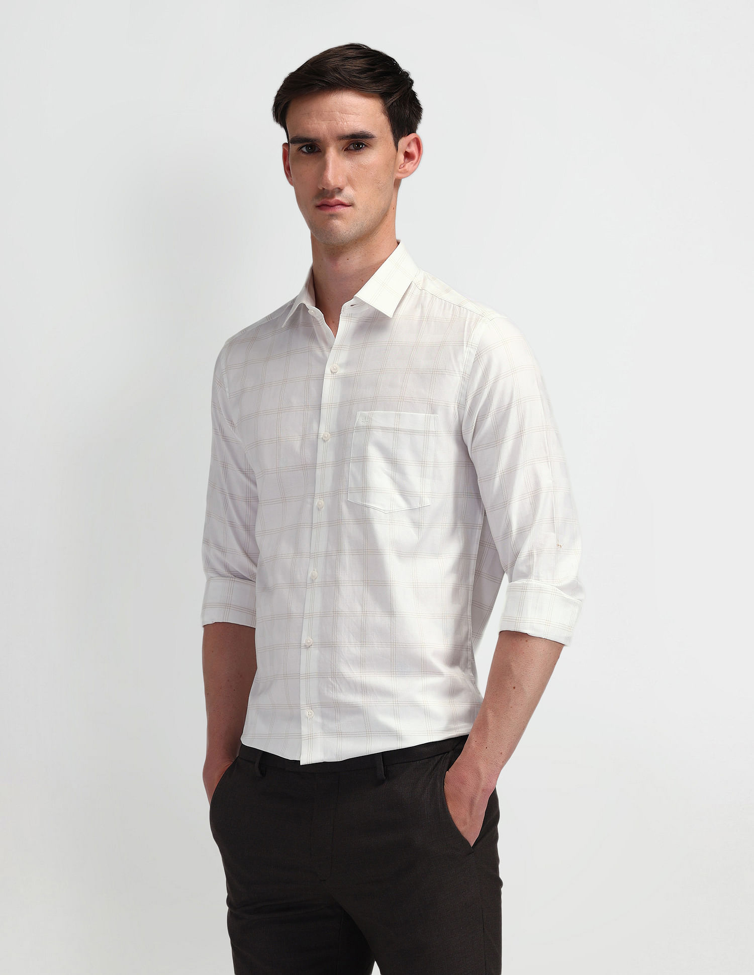 Arrow Manhattan Slim Fit Cotton Shirt