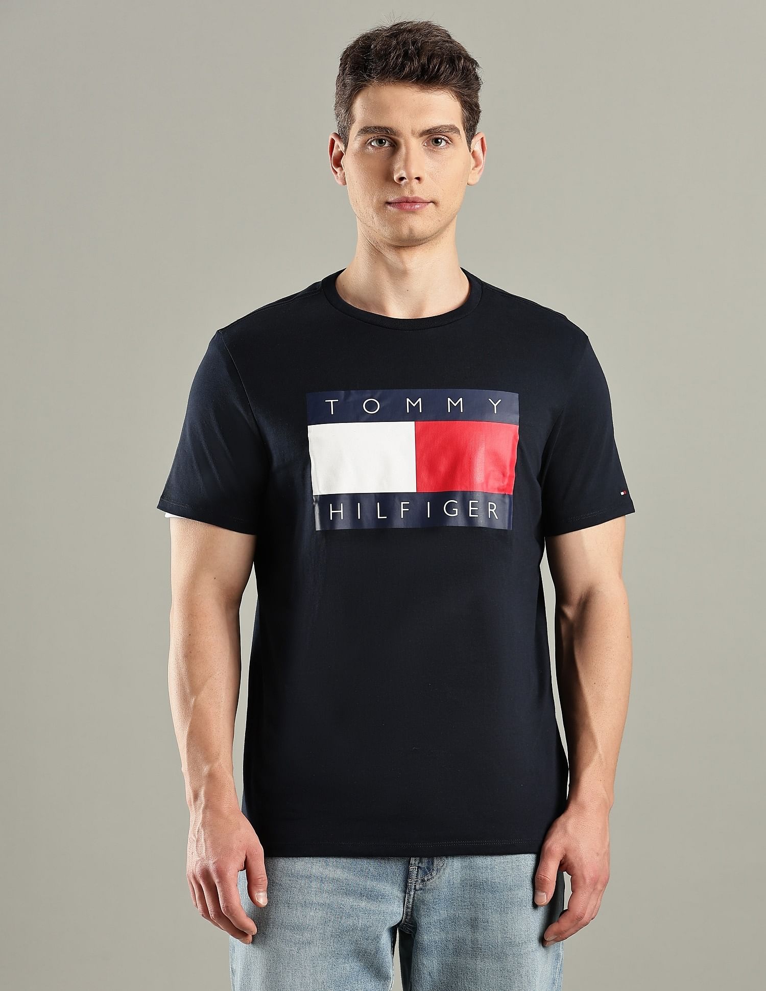 Tommy Hilfiger Logo Regular-Fit Cotton T-Shirt