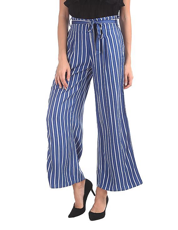 Buy Women Black Regular Fit Solid Casual Trousers Online - 739089 | Allen  Solly