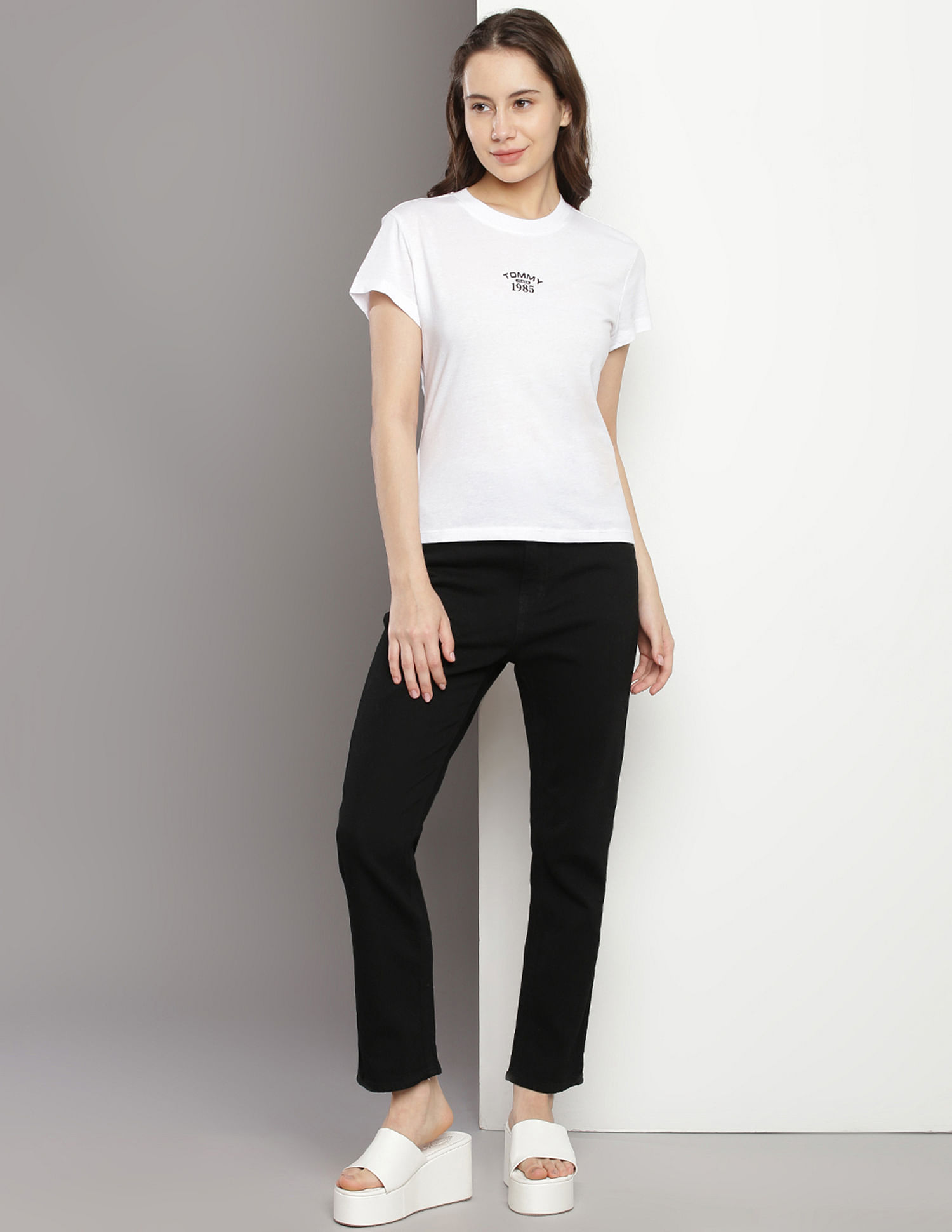 Tommy Hilfiger Sustainable Solid Essential T-Shirt
