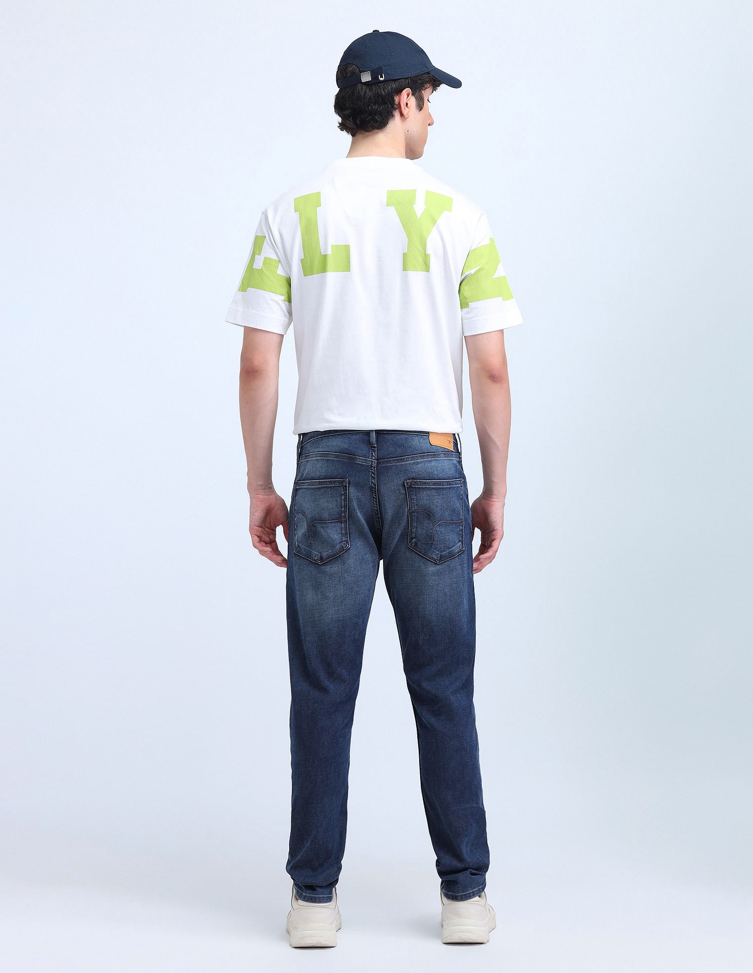 Flying Machine Mid Rise Slim Tapered Fit Jeans