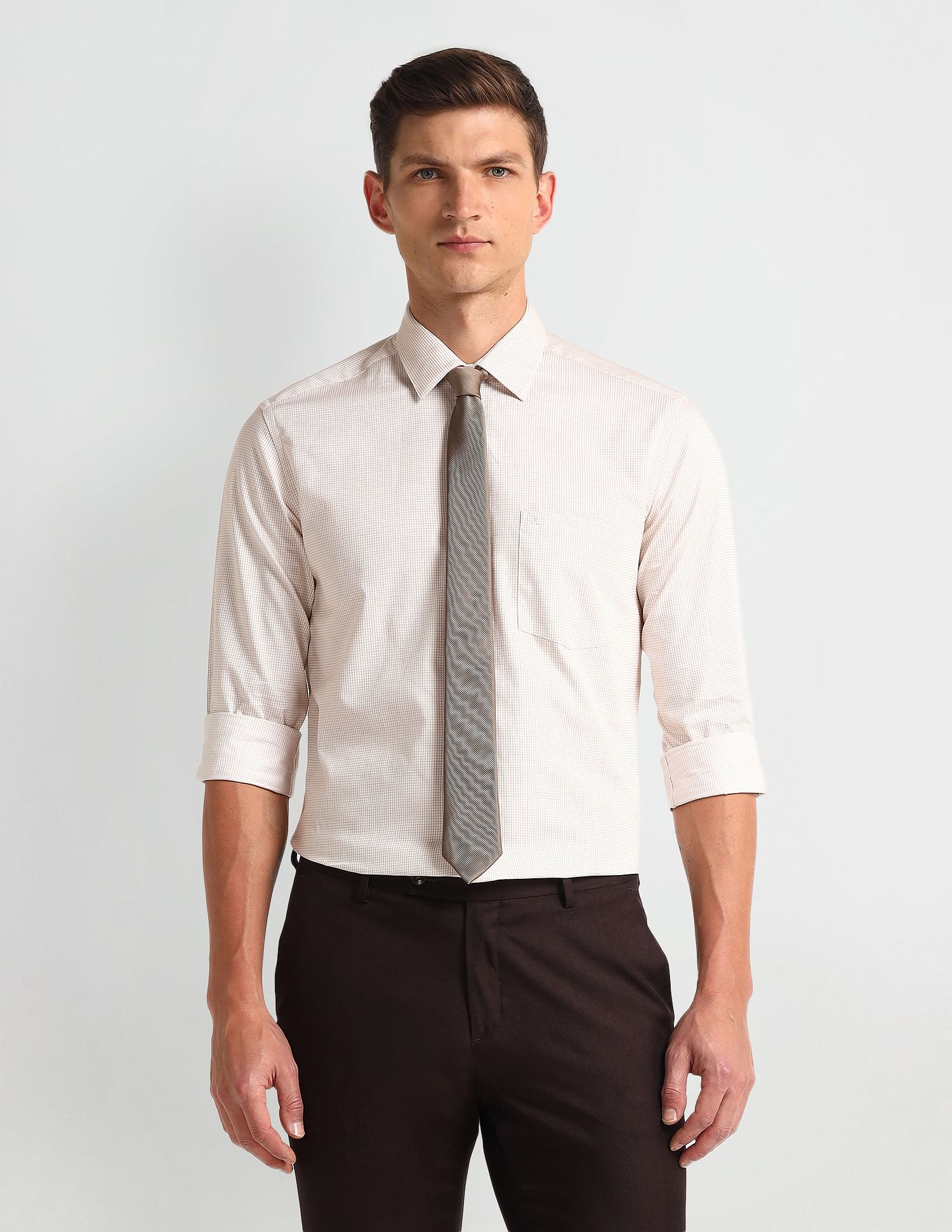 Arrow Manhattan Slim Fit Cotton Shirt