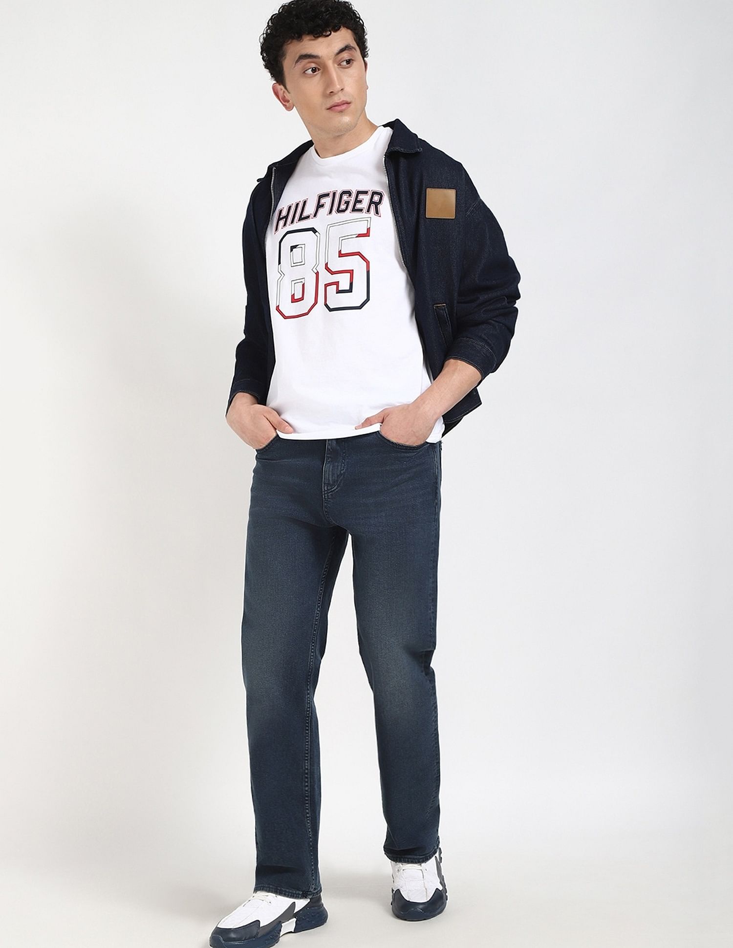 Tommy Hilfiger Logo Regular-Fit Cotton T-Shirt