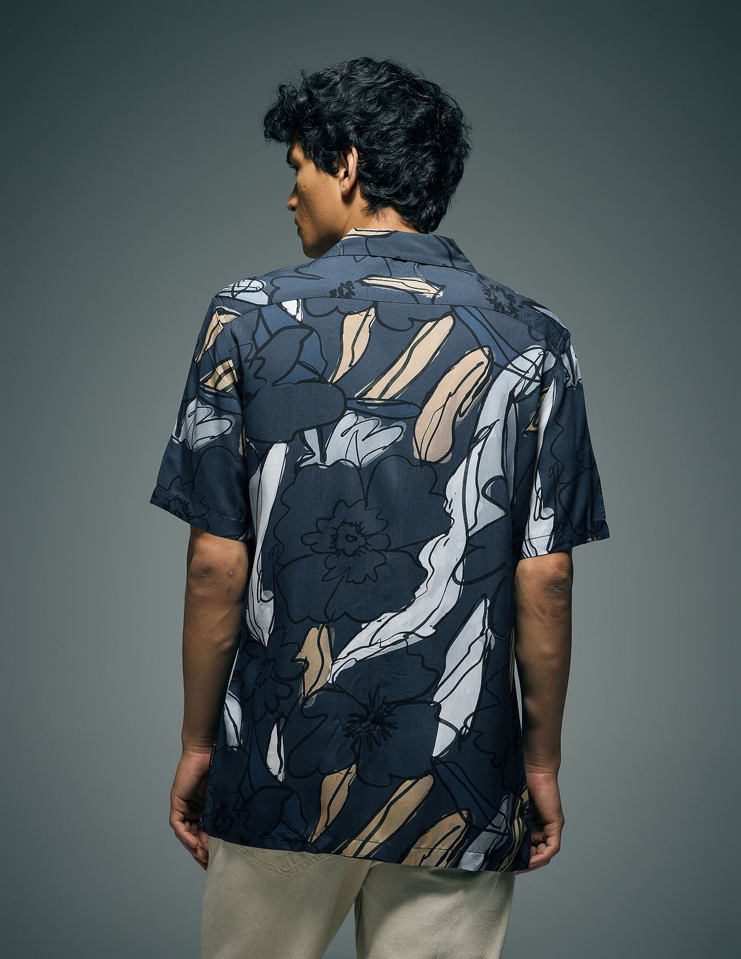 Flying Machine Floral Printed Original Cuban 85