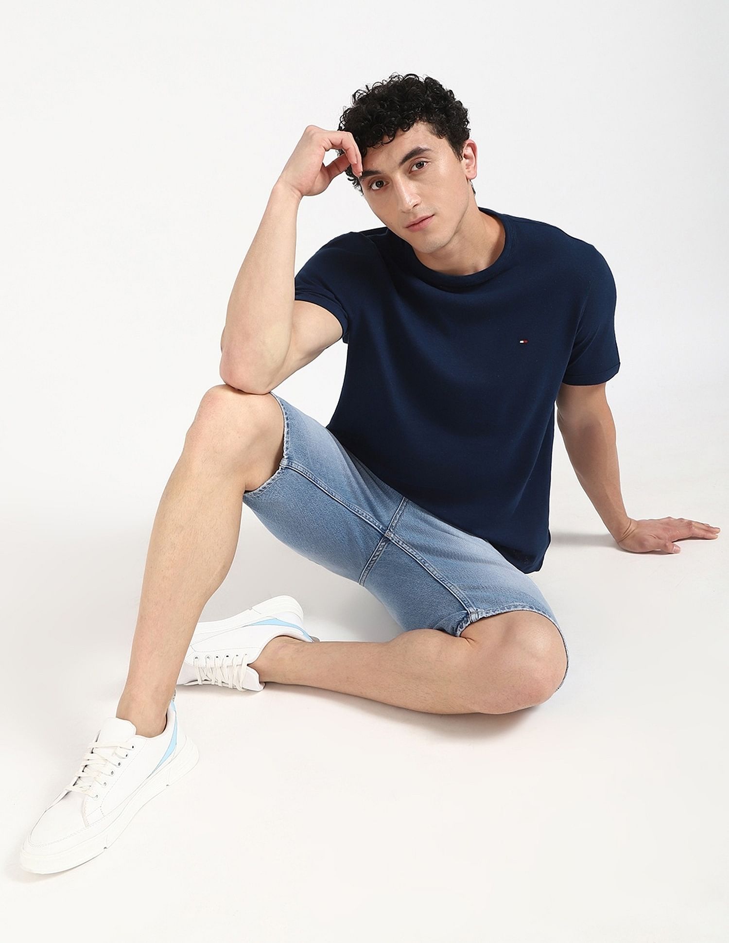 Tommy Hilfiger Solid Regular Fit T-shirt