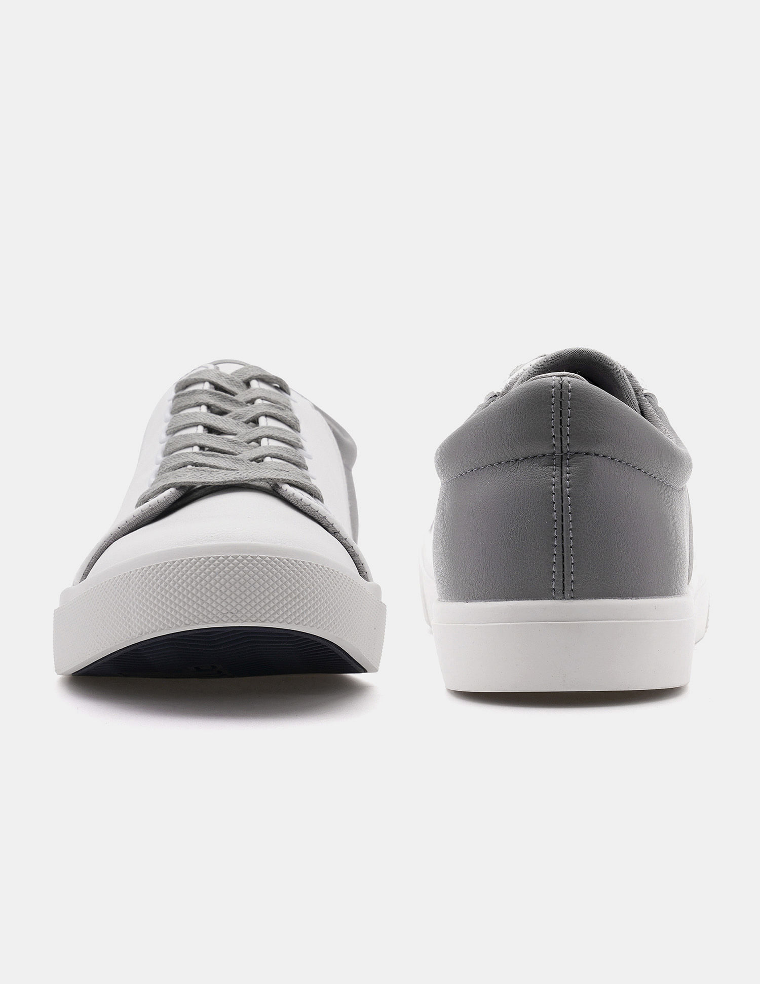 U.S. Polo Assn. Men Round Toe Panal 2.0 Sneakers