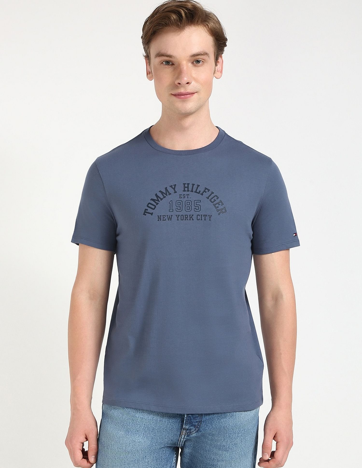 Tommy Hilfiger Logo Regular-Fit Cotton T-Shirt