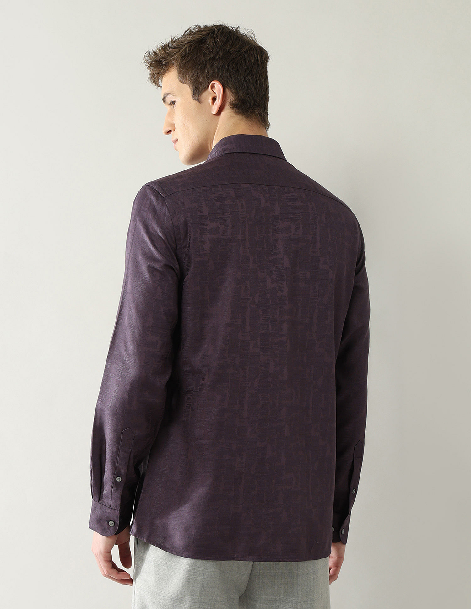 Arrow Newyork Slim Fit Textured Shirt