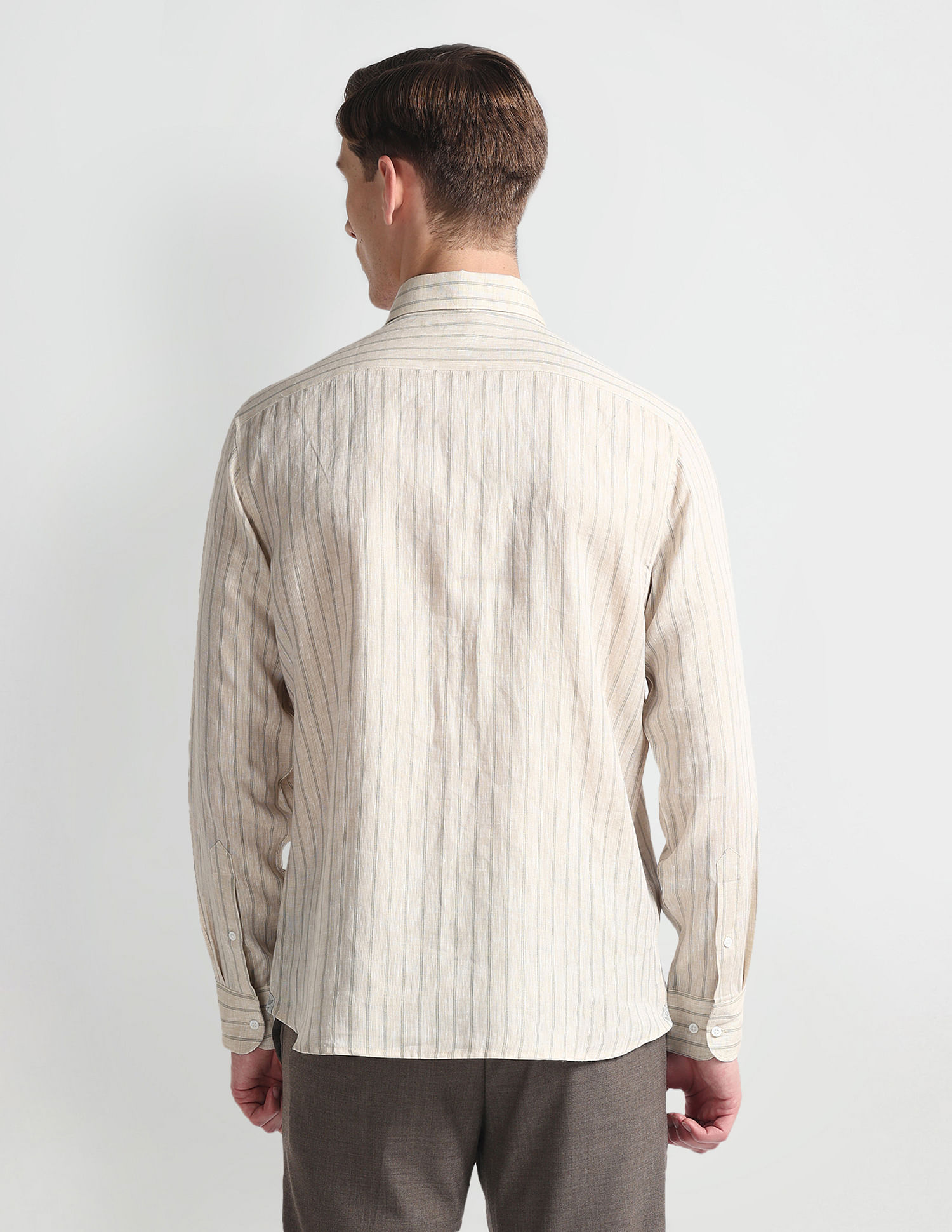 Arrow Manhattan Slim Fit Linen Shirt