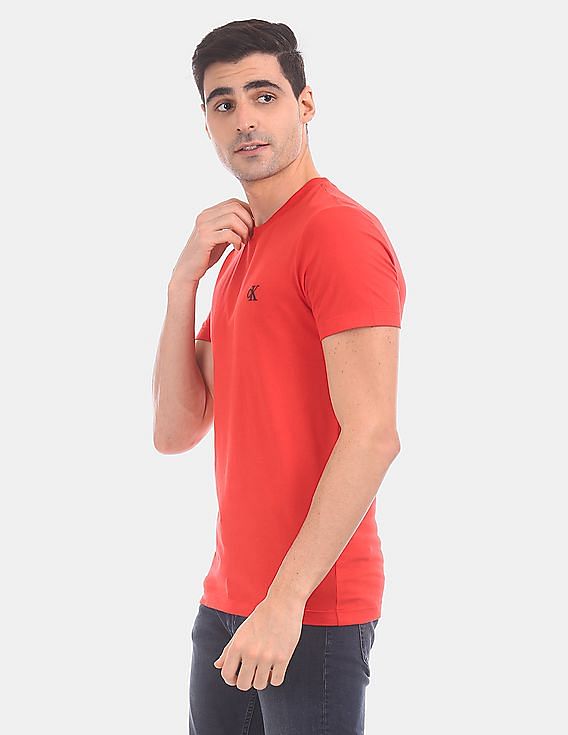 Calvin Klein Men Red Slim Fit Solid Organic Cotton T-Shirt