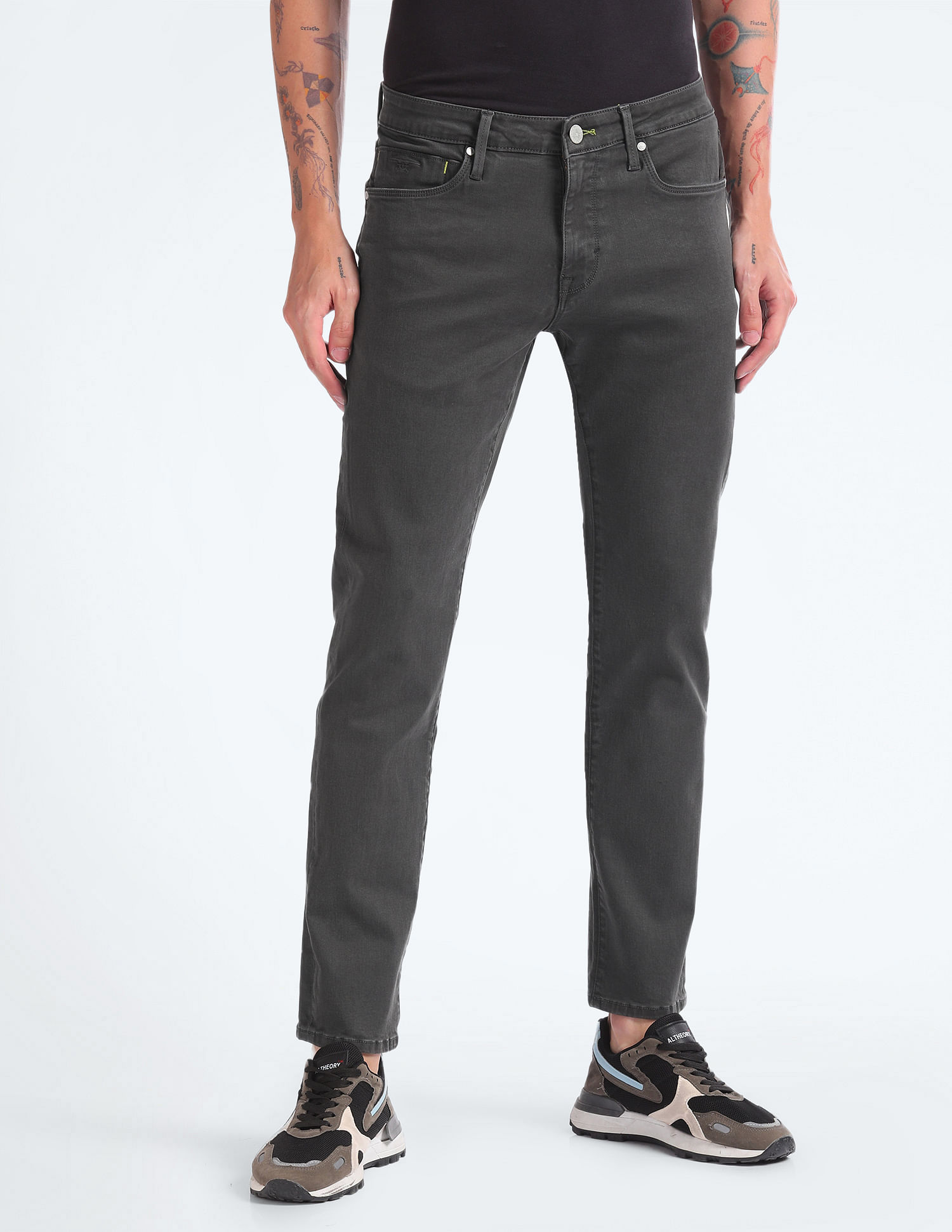 Flying Machine Michael Slim Tapered Rinsed Jeans