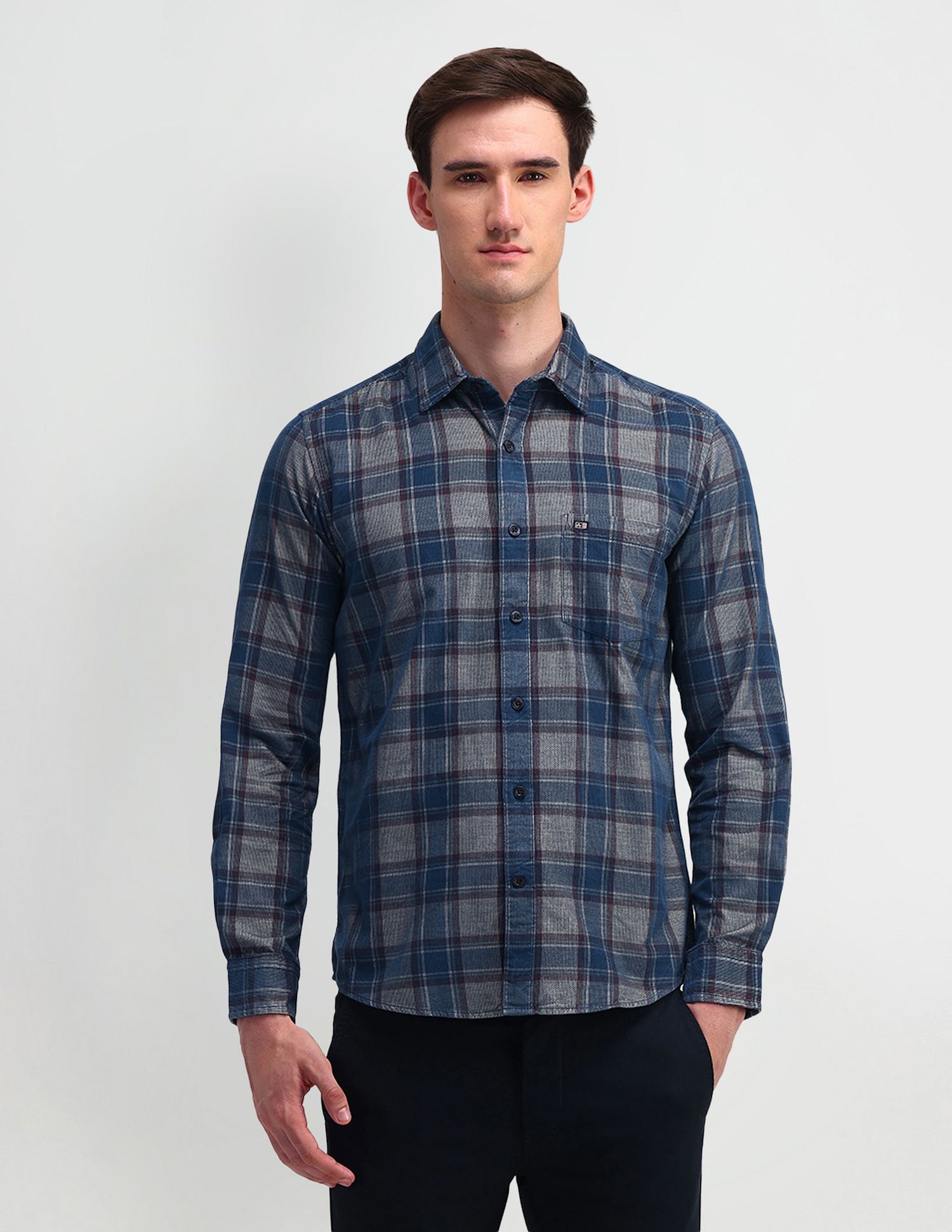 Arrow Sport Slim Fit Lightweight Corduroy Shirt