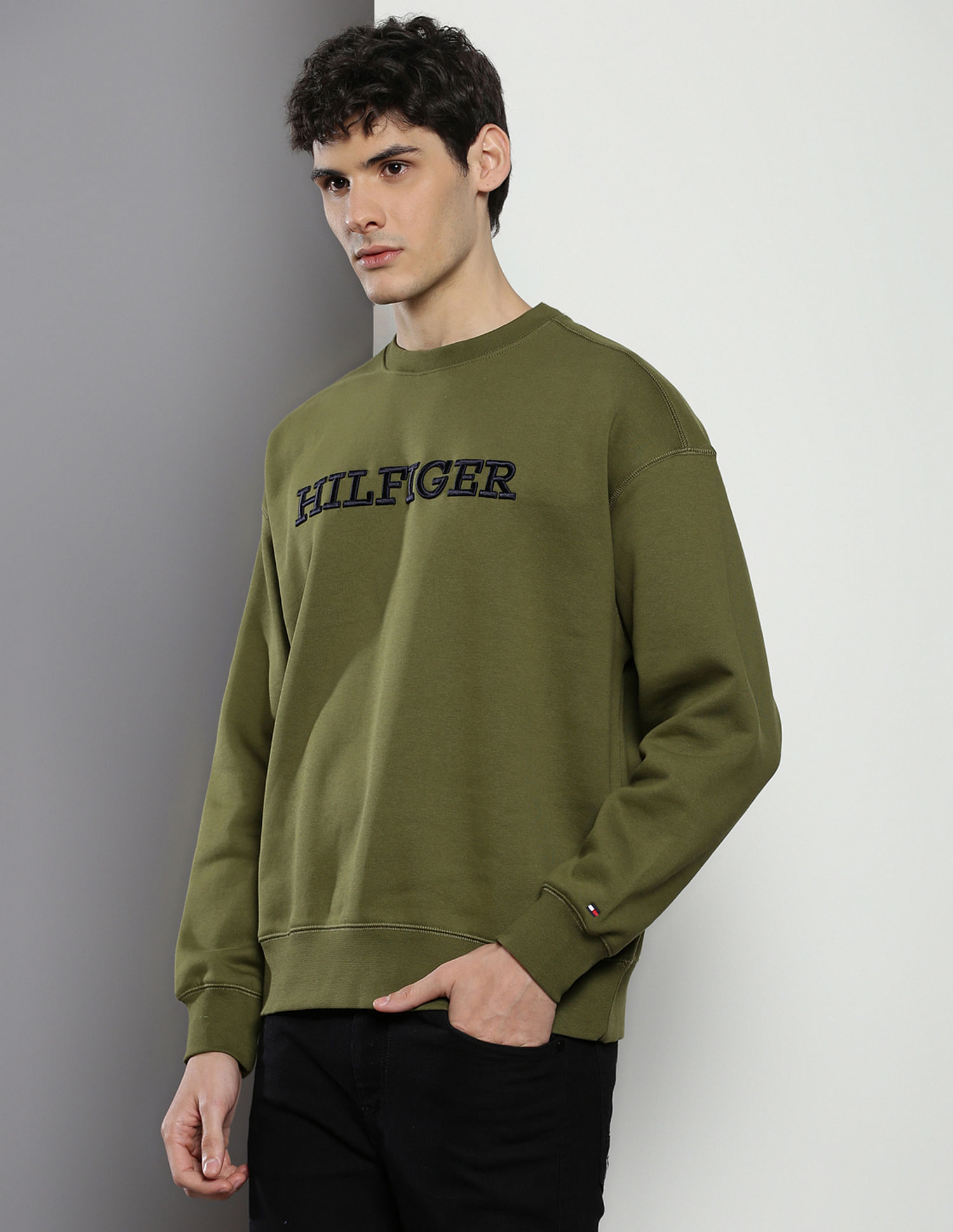 Tommy Hilfiger Crew Neck Embroidered Sweatshirt