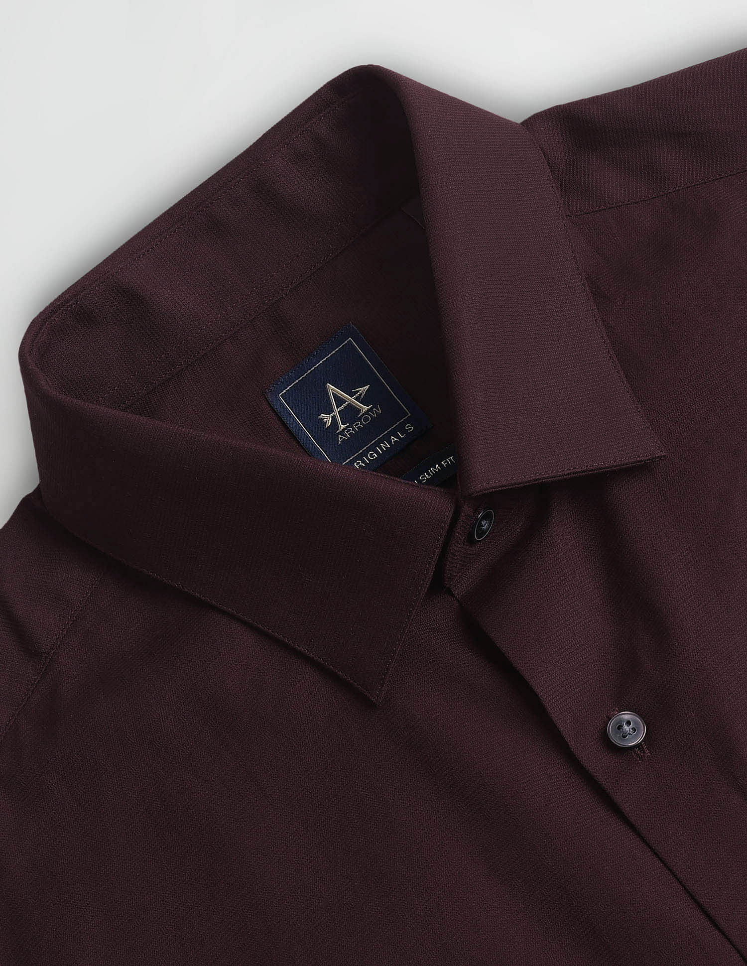 Arrow Solid Manhattan Slim Fit Shirt