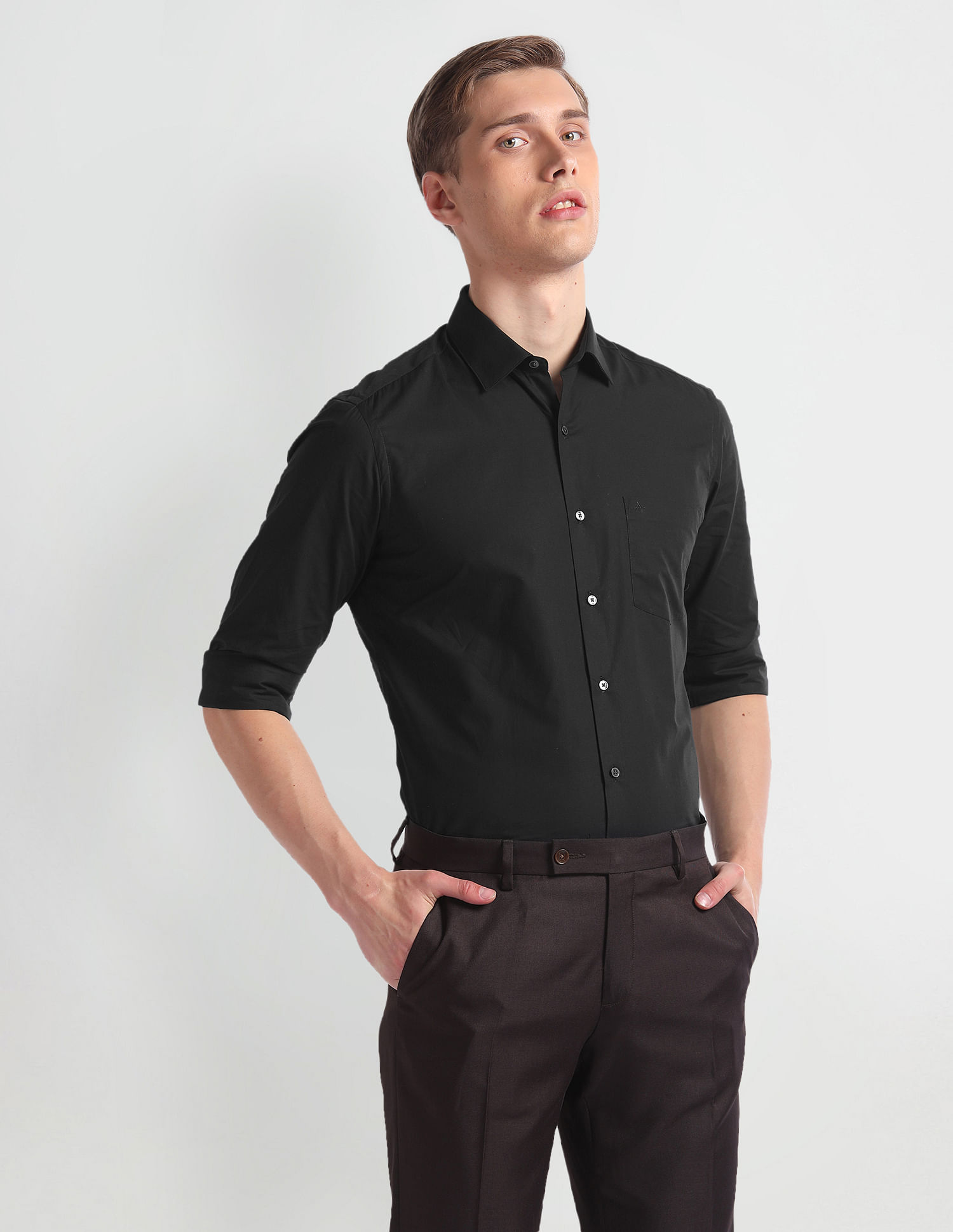 Arrow Newyork Skinny Fit Solid Shirt