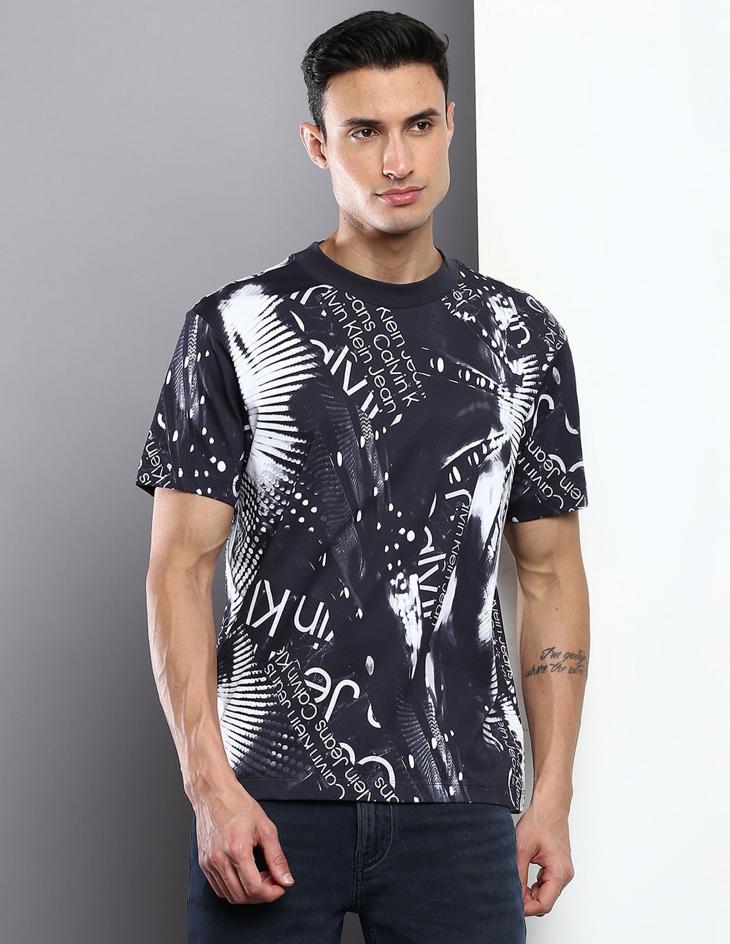 Jeans T-Shirt All-Over Print Calvin Klein Disrupted Logo Buy