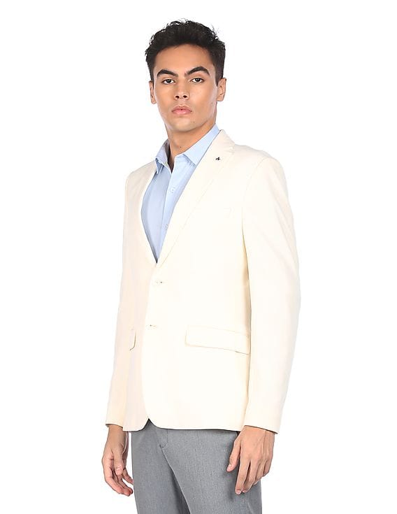 Buy Arrow Men Off White Single Breasted 