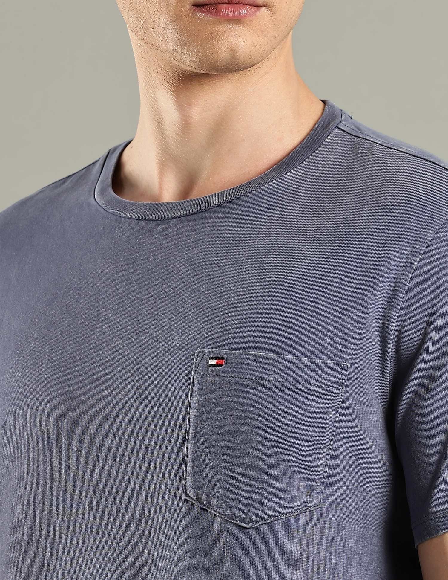 Tommy Hilfiger Solid Regular-Fit Cotton T-Shirt