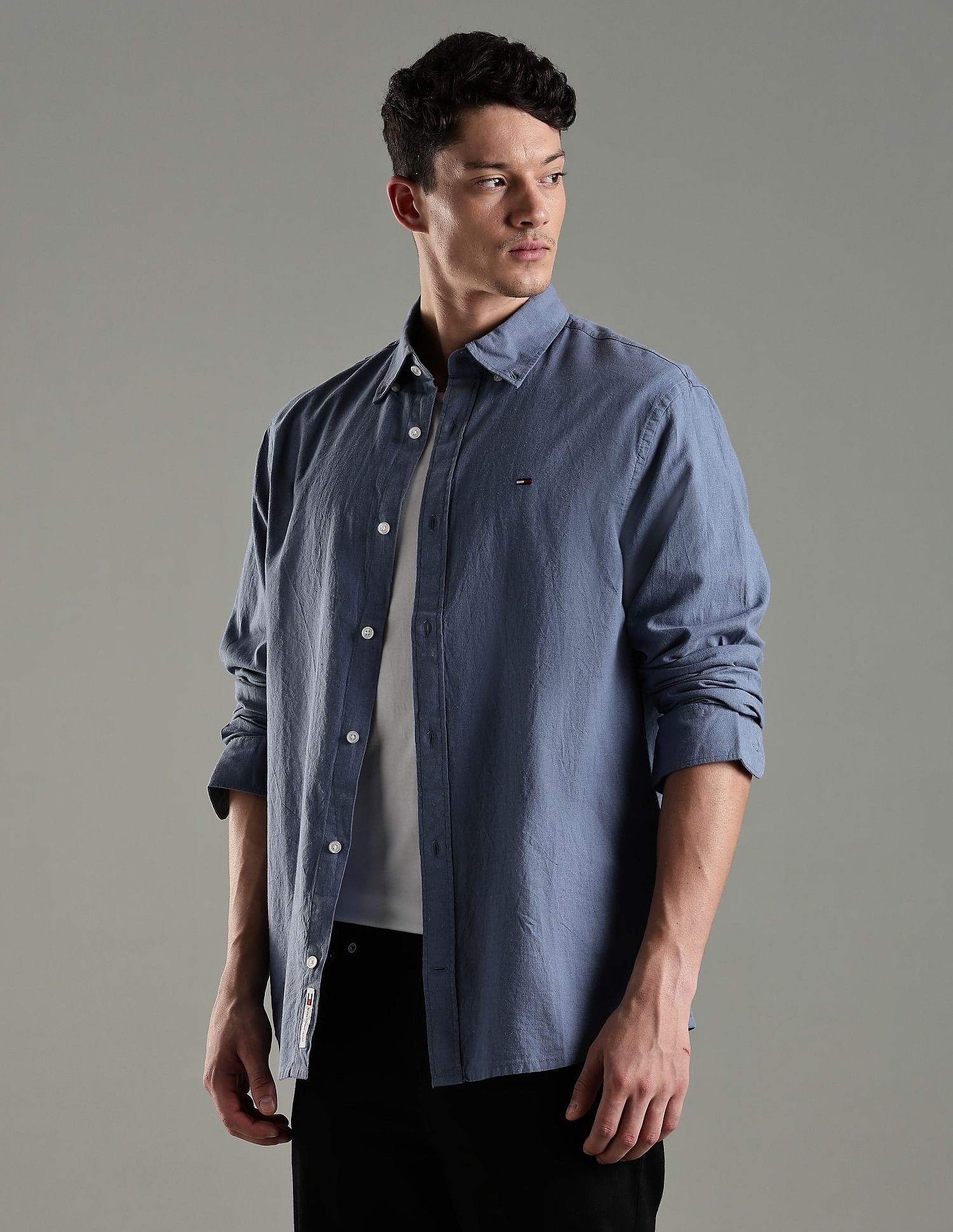 Tommy Hilfiger Solid Regular Fit Cotton Shirt