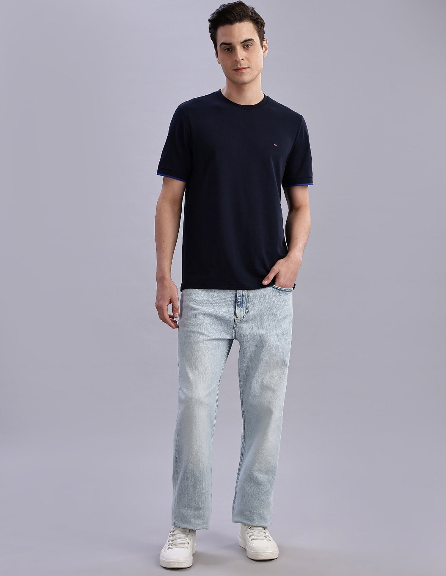 Tommy Hilfiger Light Washed Regular Fit Low Rise Jeans