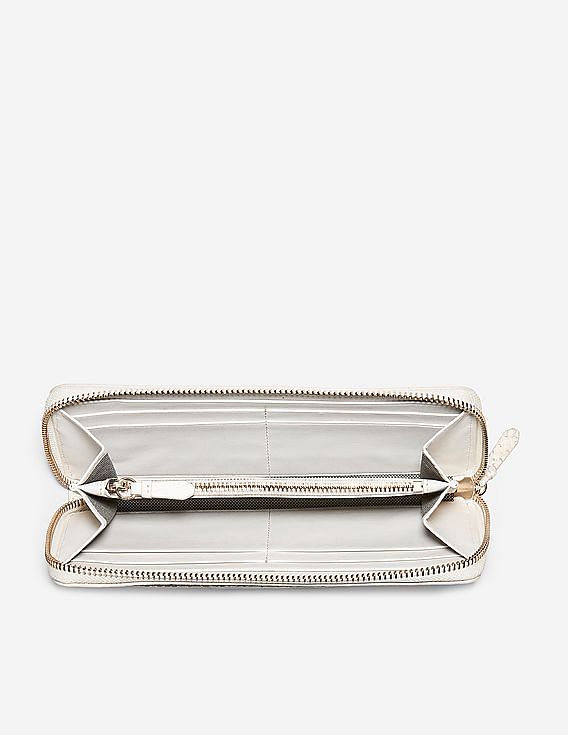 cole haan zipper wallet