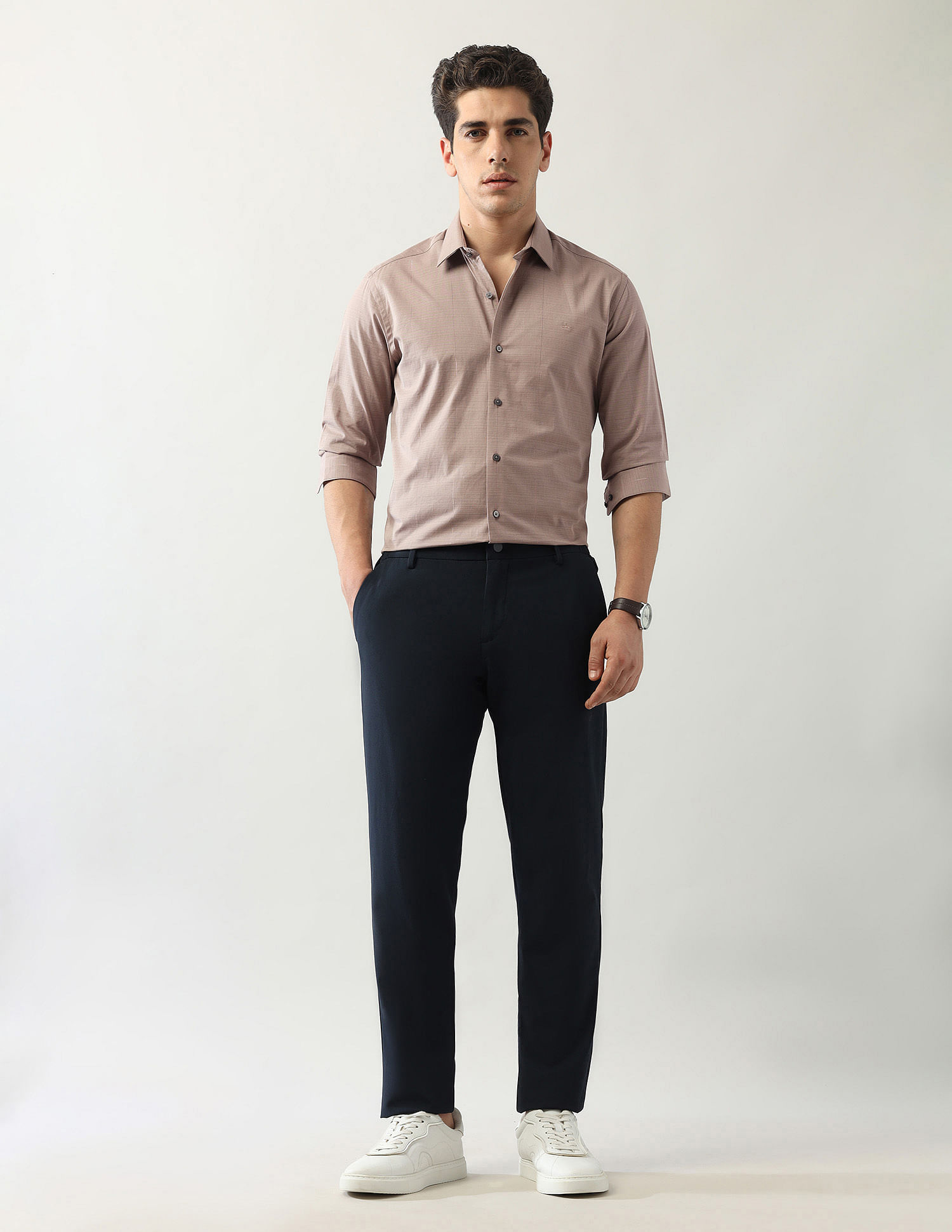 Arrow Newyork Textured Manhattan Slim Fit Shirt