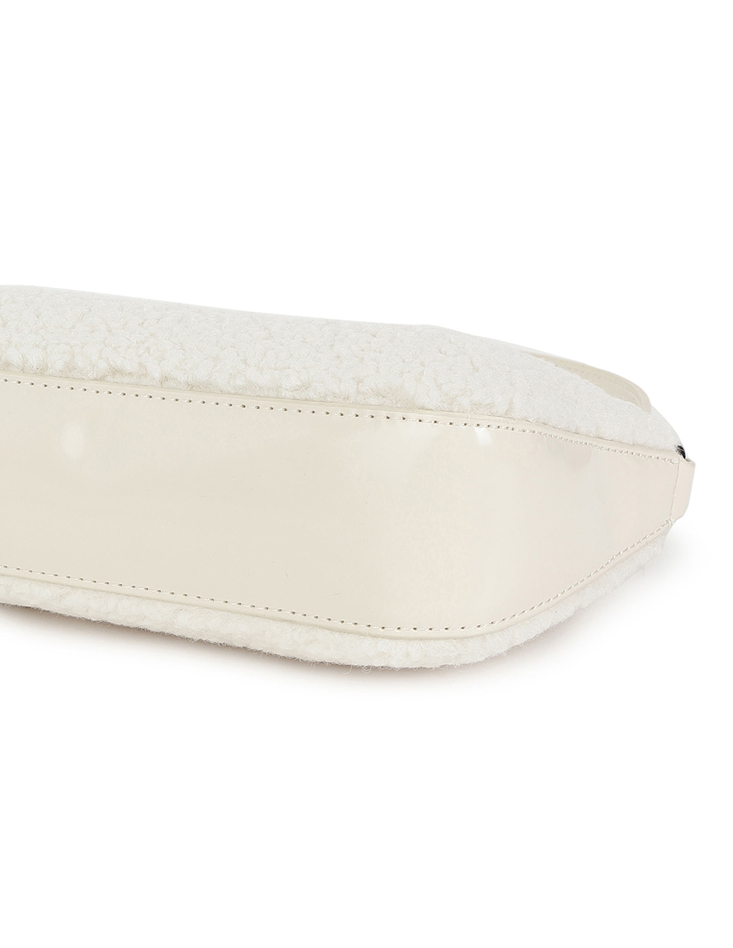 Tommy Hilfiger Sherpa Must Shoulder Bag