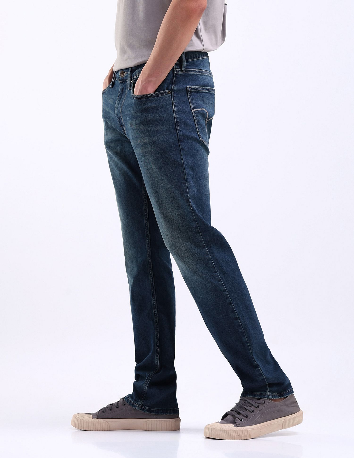 Flying Machine Freddie Slim Straight Fit Stone Wash Jeans