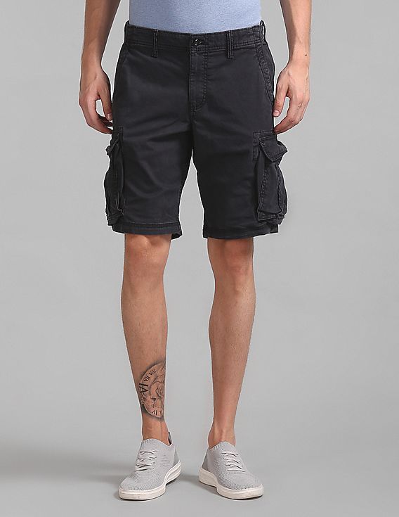 Buy GAP Men Black 11